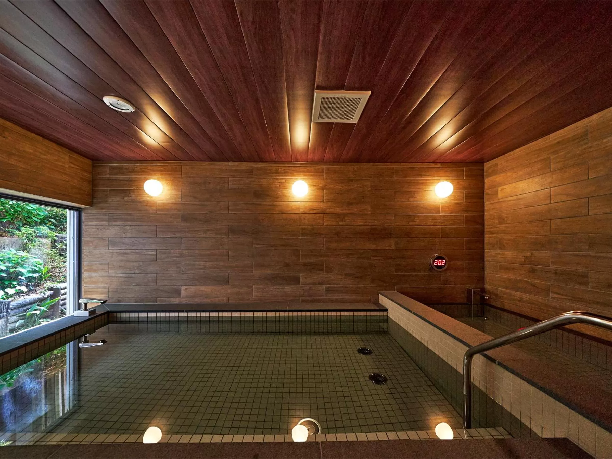 Hot Tub in WeBase KAMAKURA