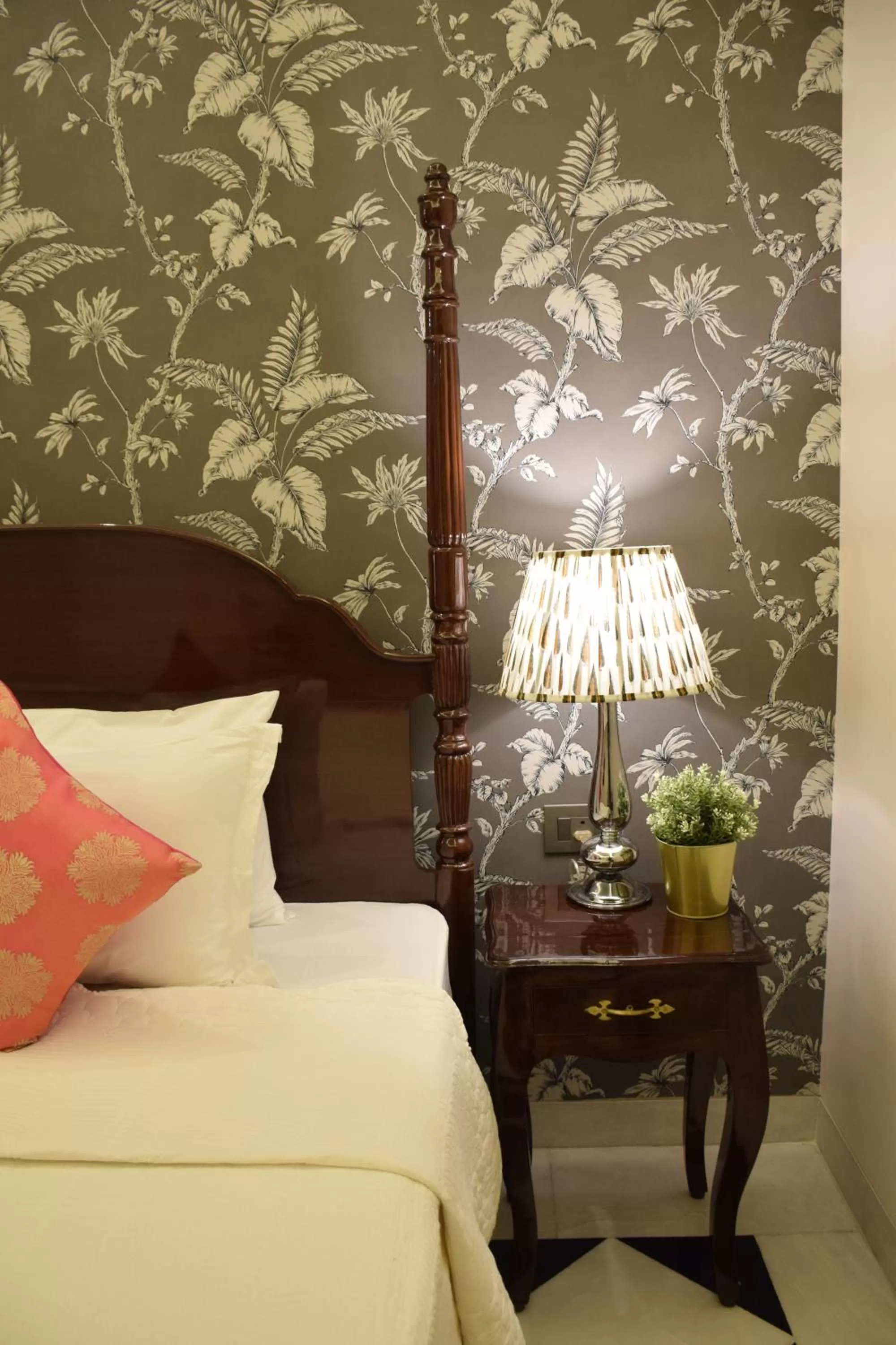 Bed in Dileep Kothi - A Royal Boutique Luxury Suites in Jaipur