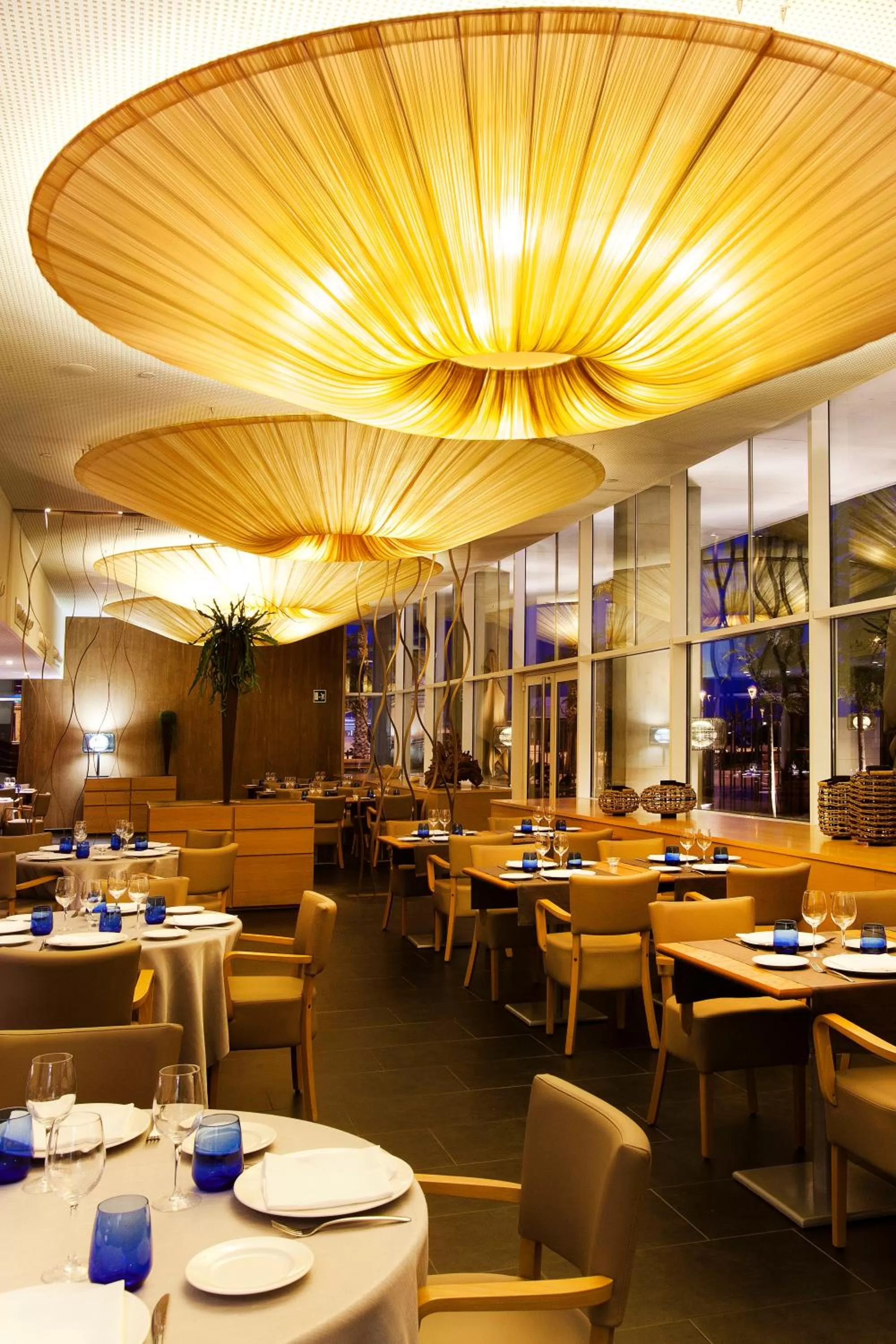 Restaurant/places to eat in Atenea Port Barcelona Mataró