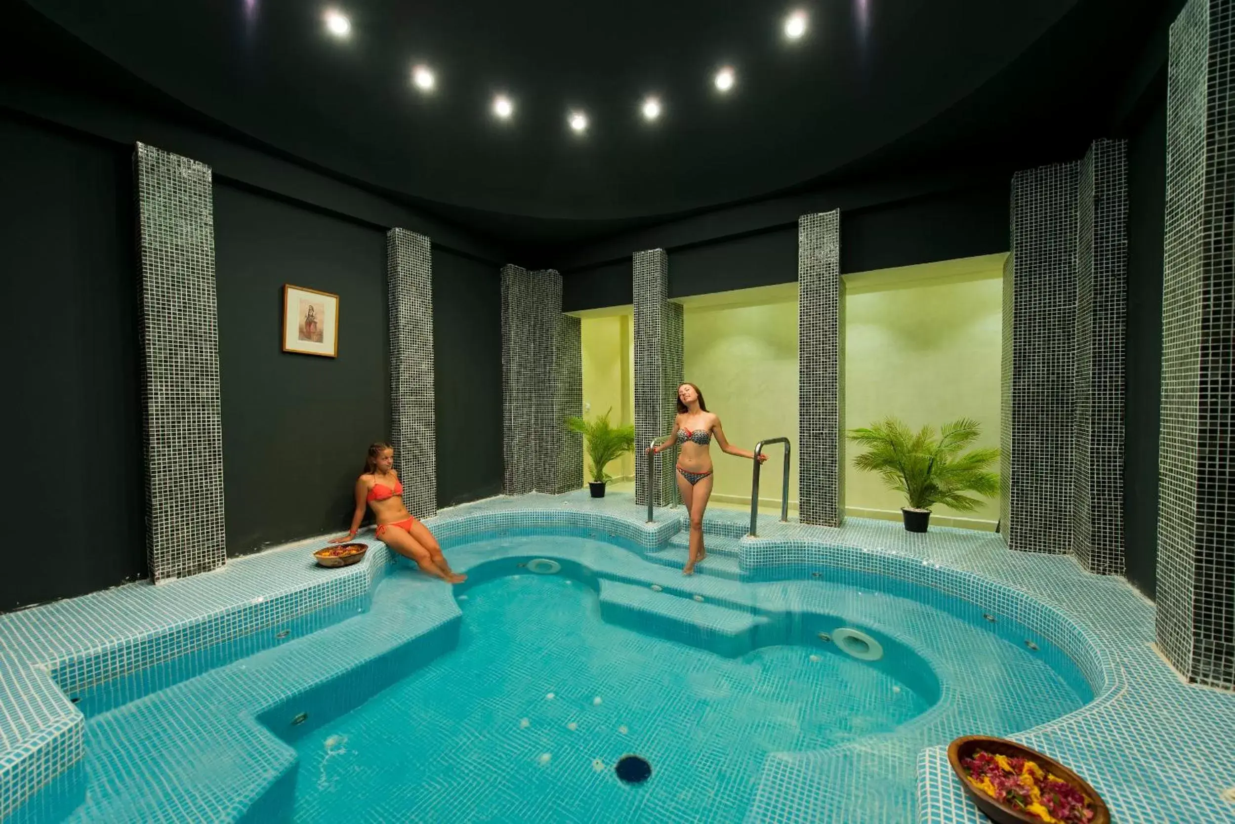 Spa and wellness centre/facilities, Swimming Pool in Amphoras Beach