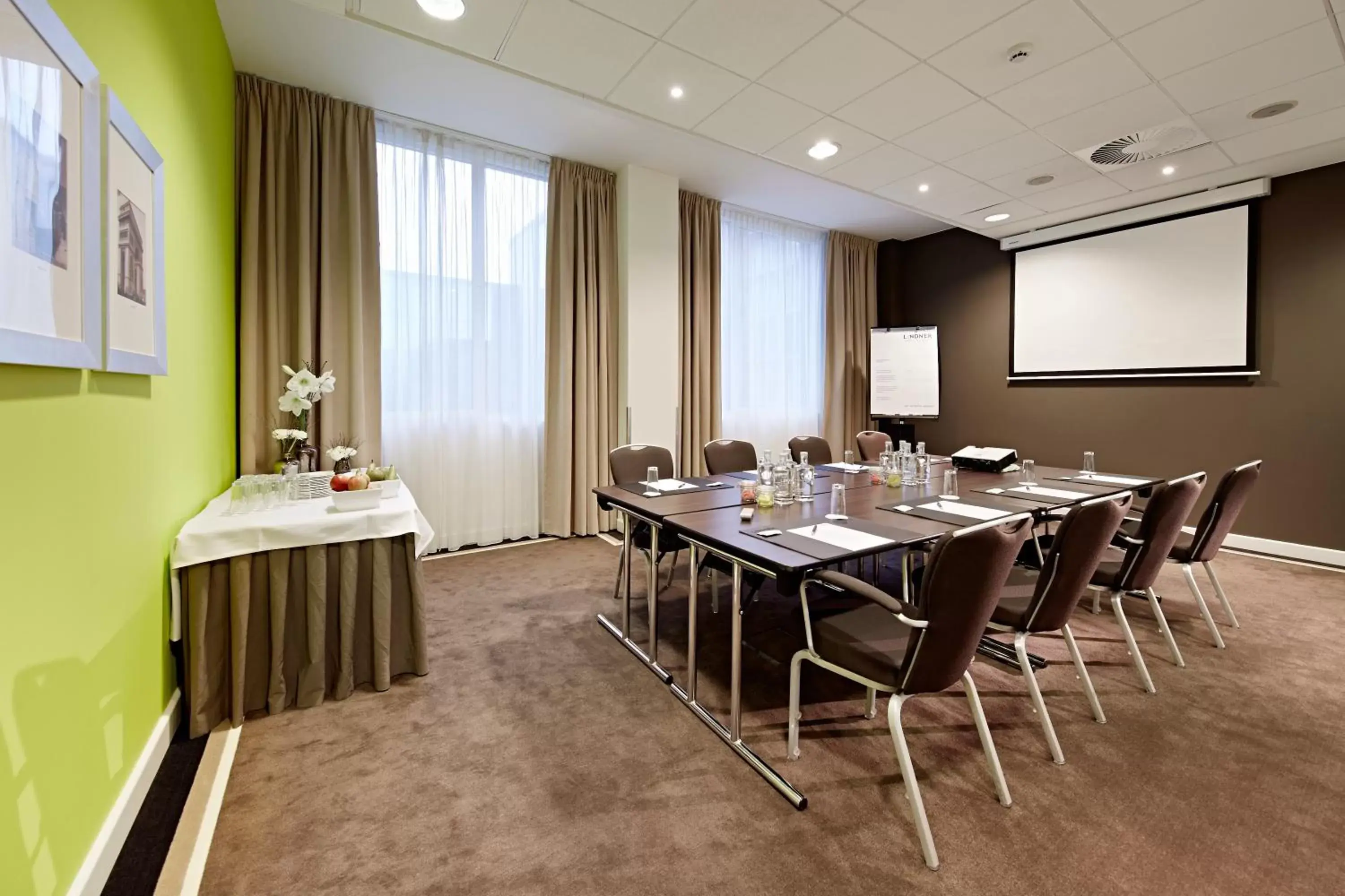 Meeting/conference room in Lindner Hotel Antwerp, part of JdV by Hyatt