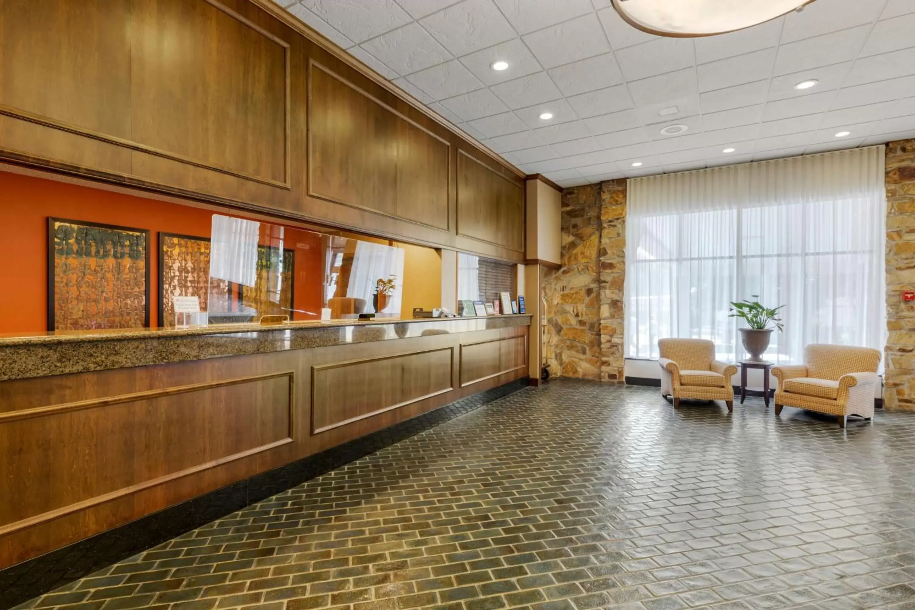 Lobby or reception in Best Western Plus Wooster Hotel & Conference Center