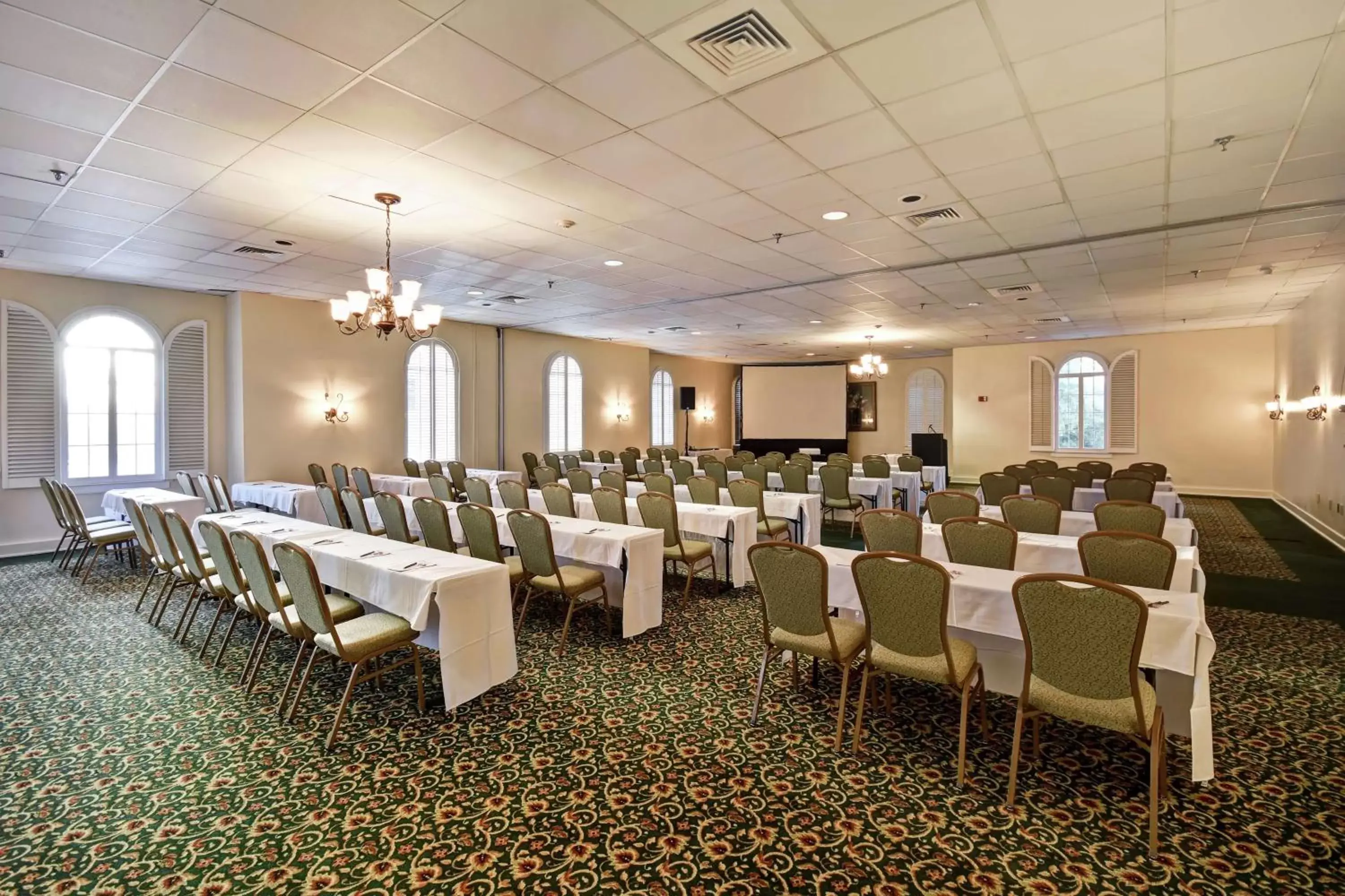 Meeting/conference room in Embassy Suites Charleston - Historic District