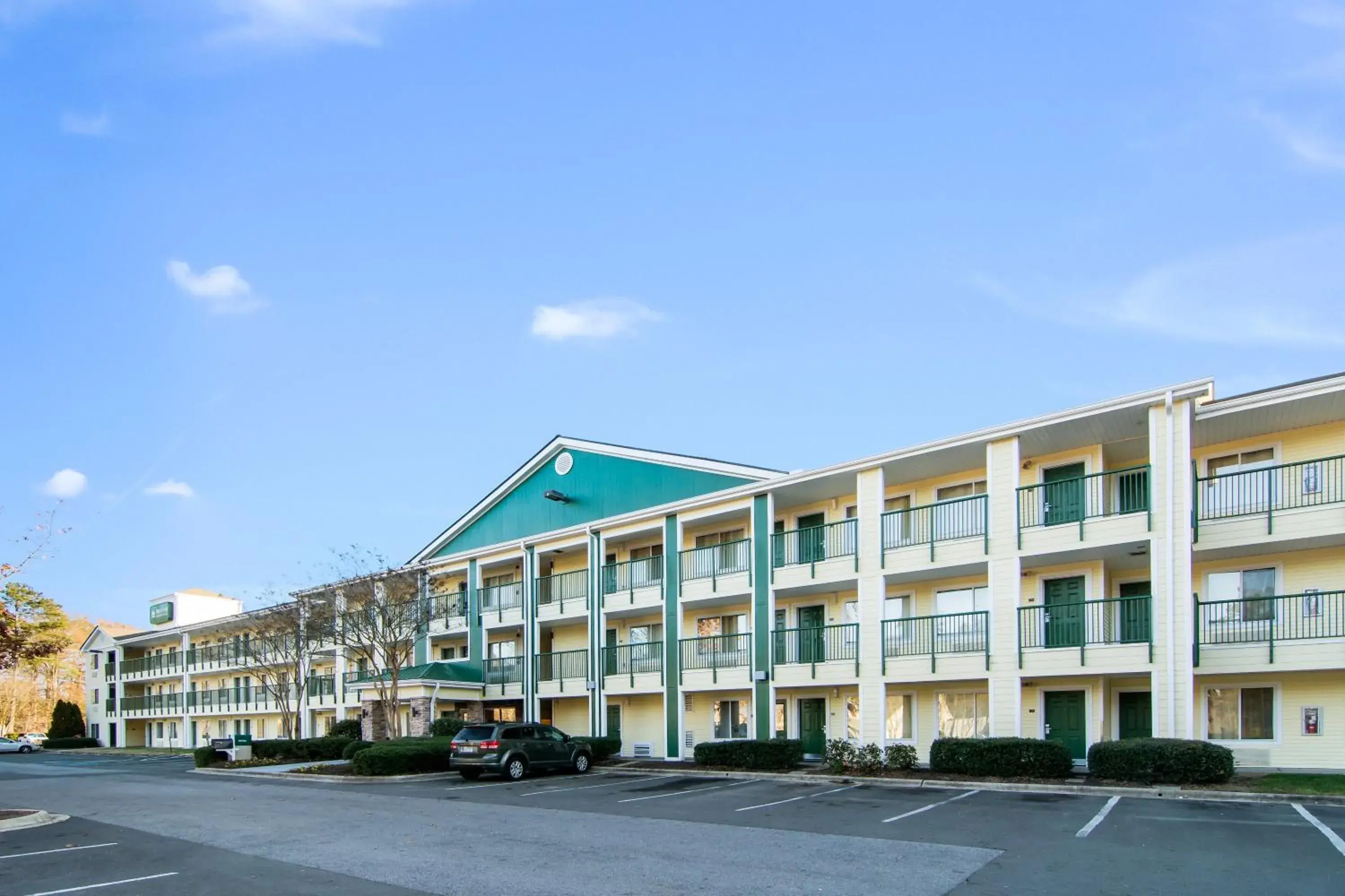 Property building in HomeTowne Studios by Red Roof Raleigh – Durham Property building in HomeTowne Studios by Red Roof Raleigh – Durham