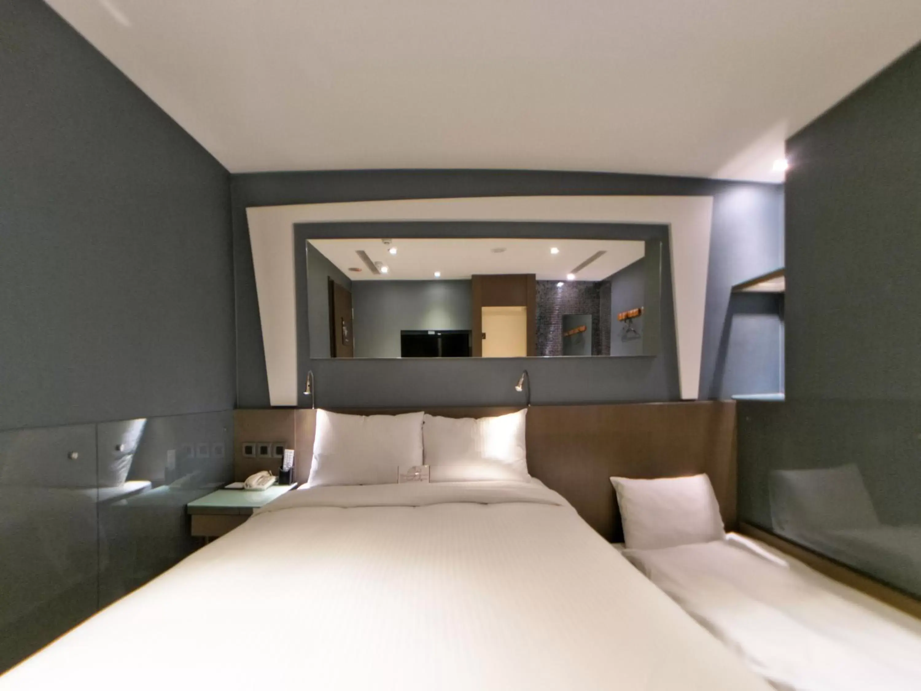 Bedroom in Beauty Hotels Taipei - Hotel B6