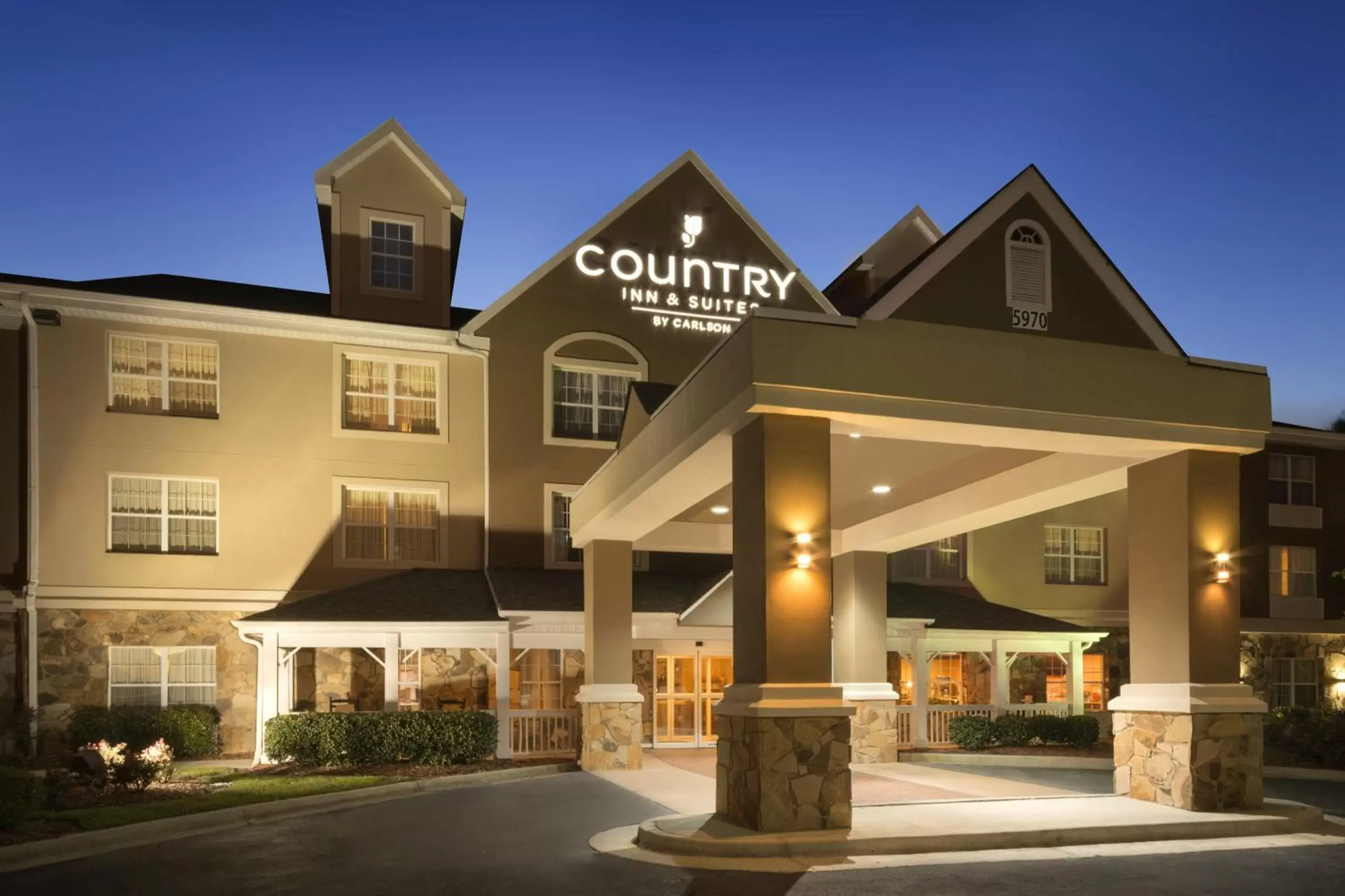 Street view, Property Building in Country Inn & Suites by Radisson, Norcross, GA