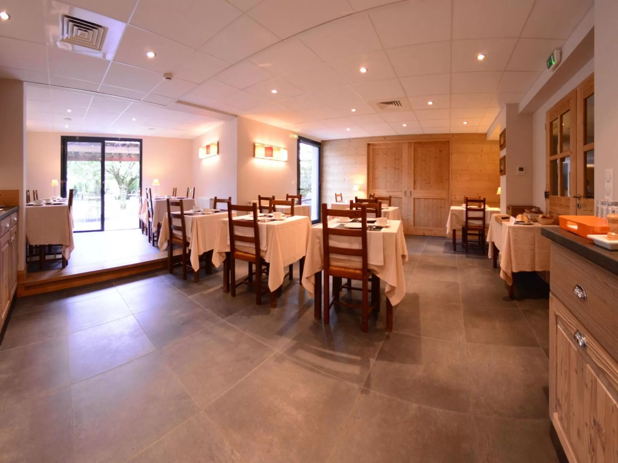 Restaurant/places to eat in Hotel Les Terrasses