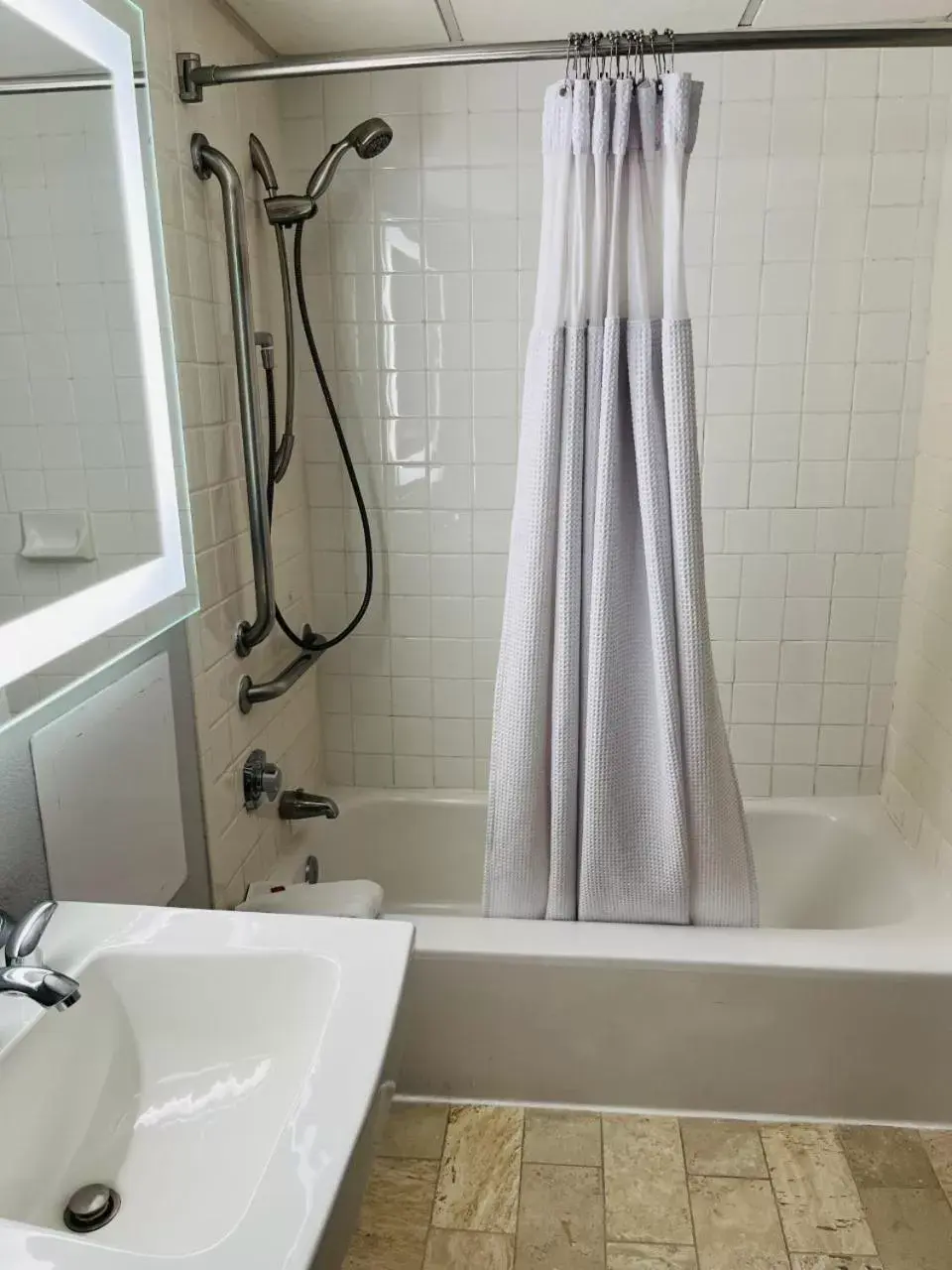 Shower, Bathroom in Wingate Houston near NRG Park/Medical Center