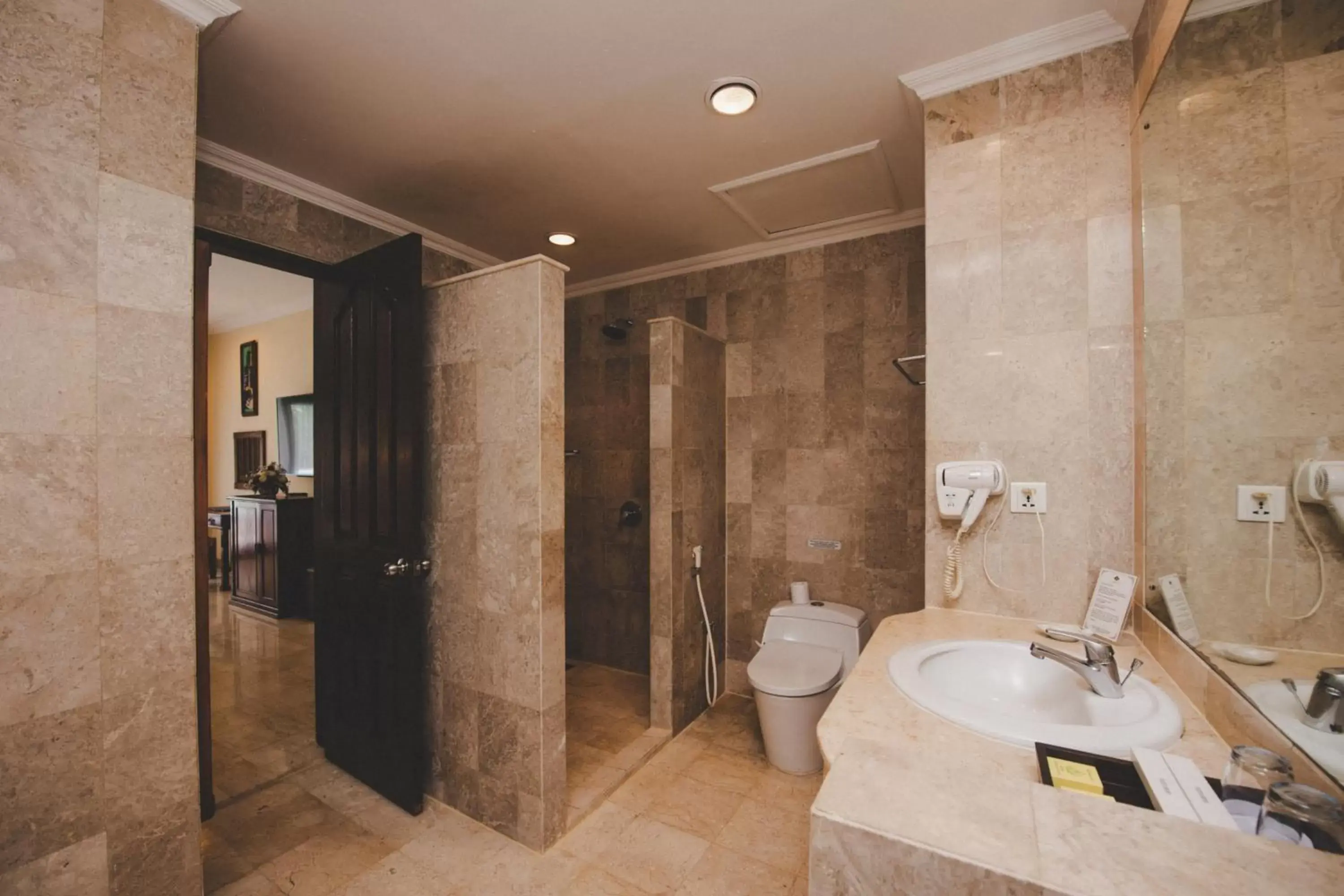 Bathroom in Hotel Kumala Pantai - CHSE Certified