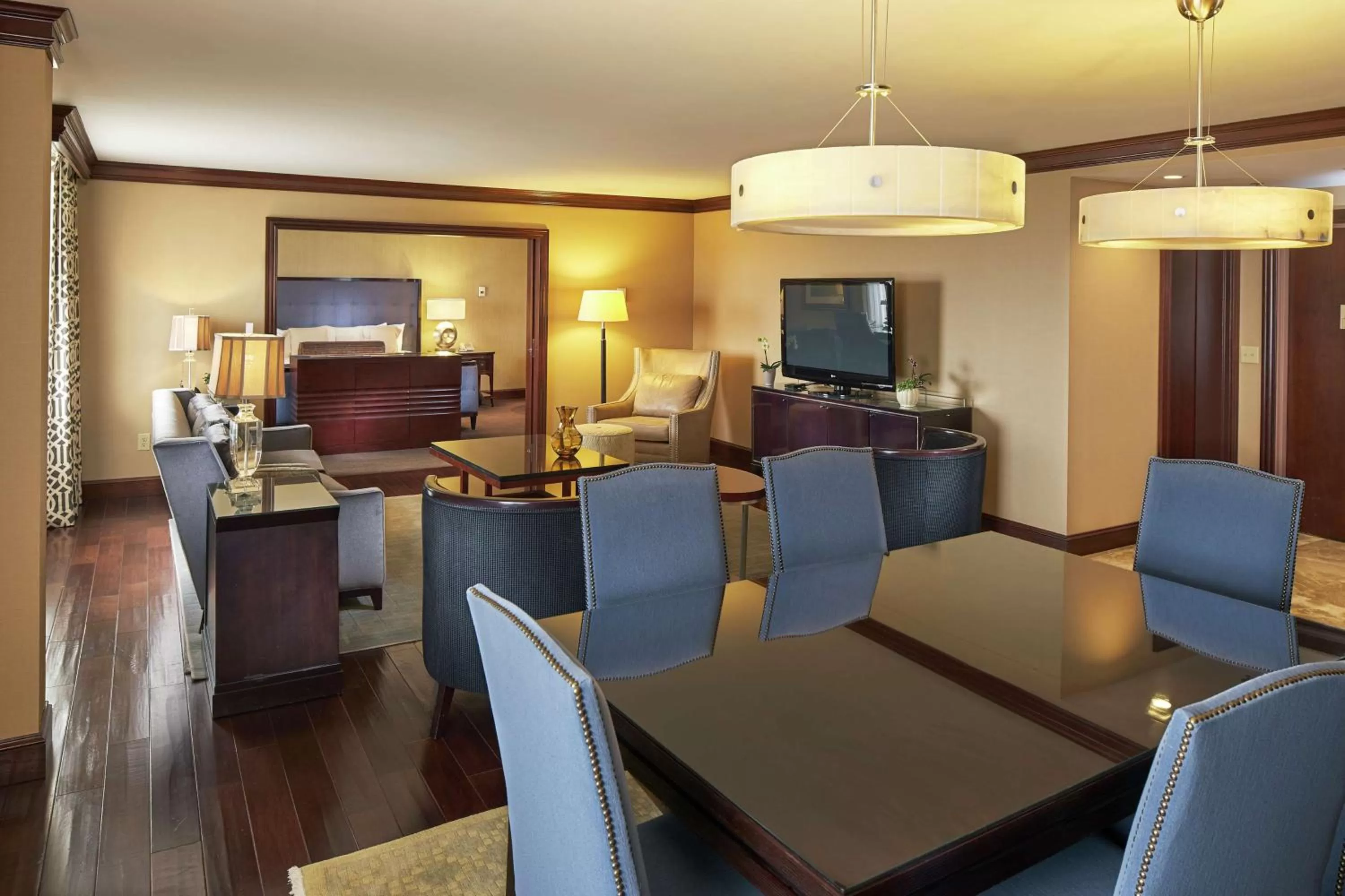 Bedroom in Hilton Raleigh North Hills