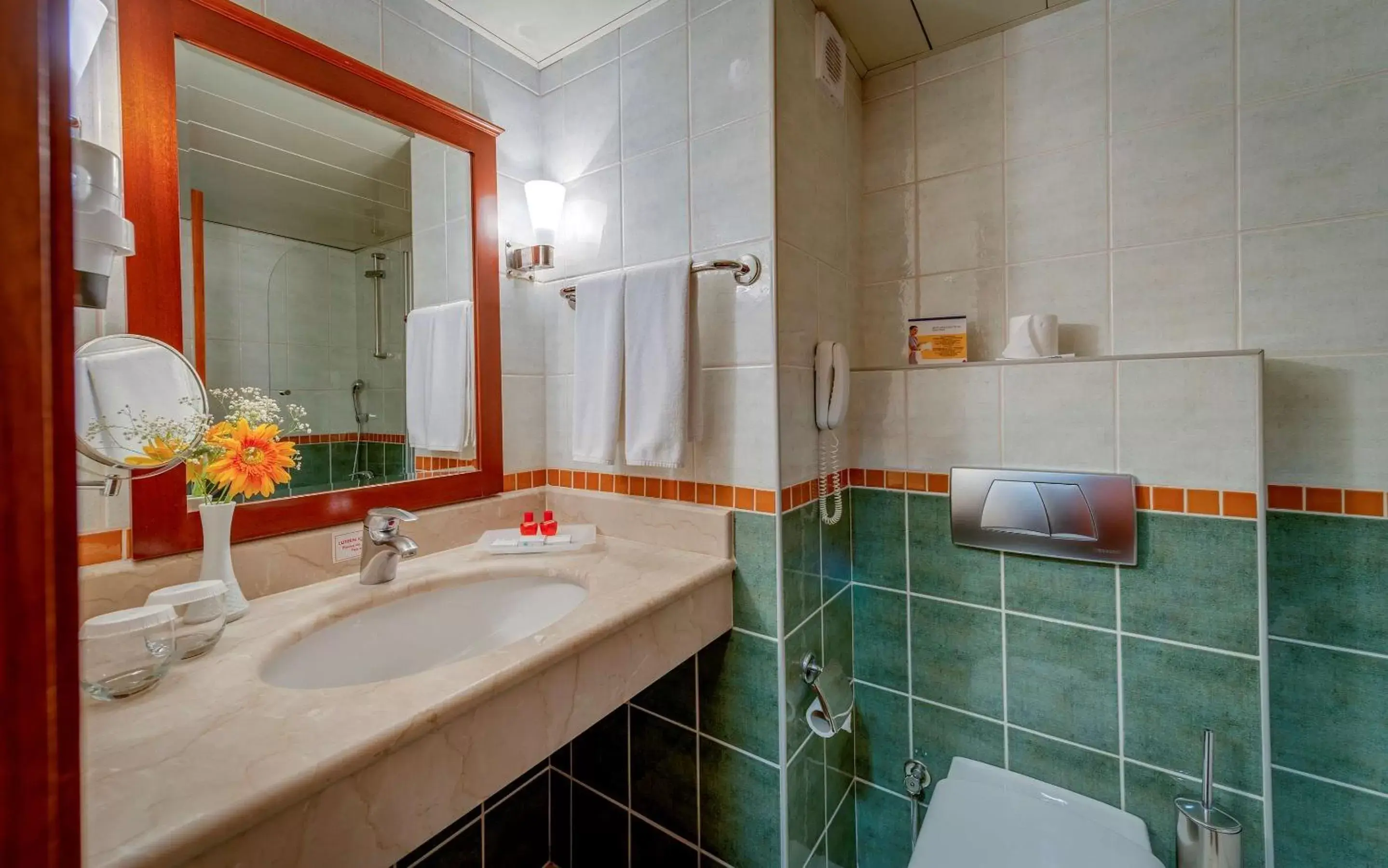 Photo of the whole room, Bathroom in Best Western Plus Khan Hotel