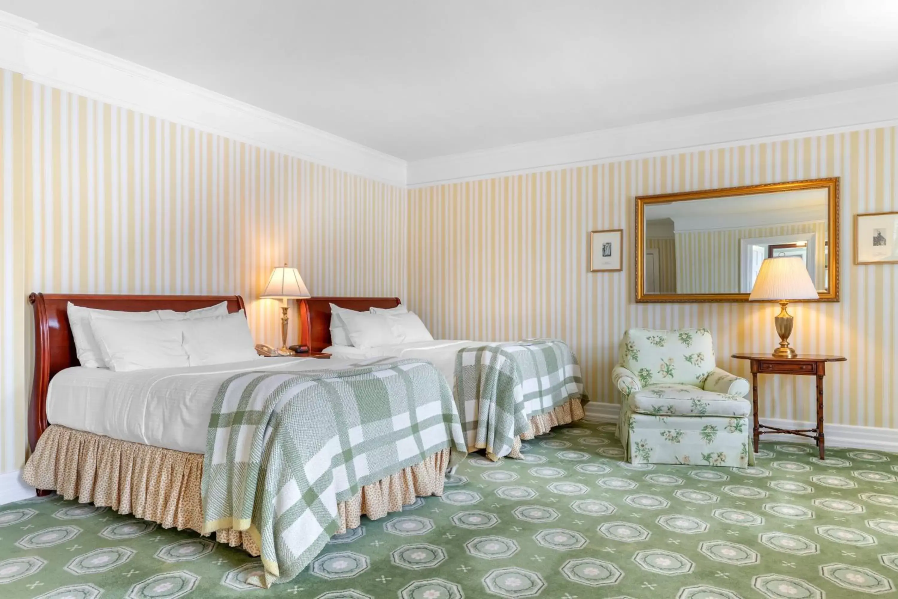 Bathroom, Bed in The Omni Homestead Resort