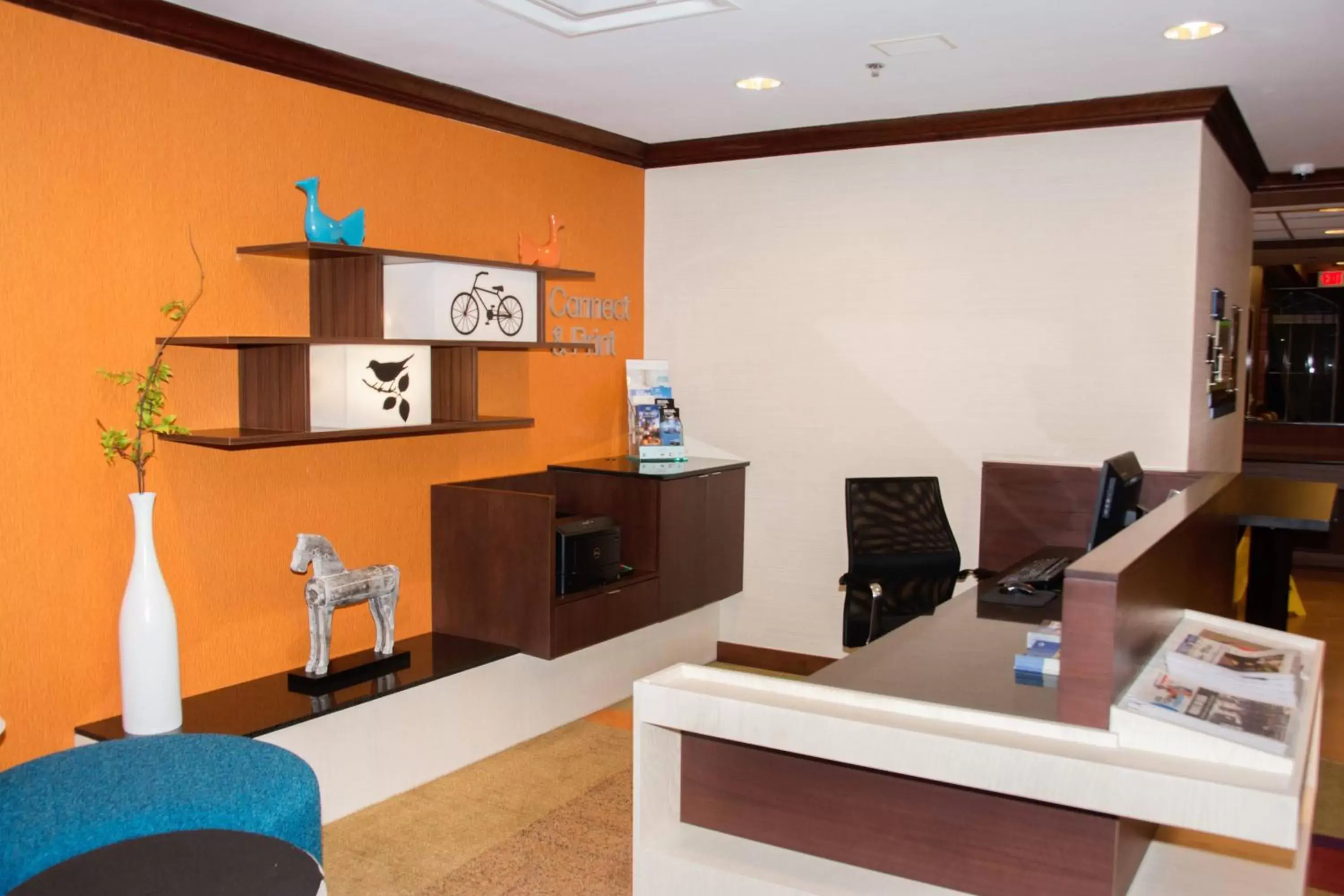 Business facilities, TV/Entertainment Center in Fairfield Inn & Suites Butler