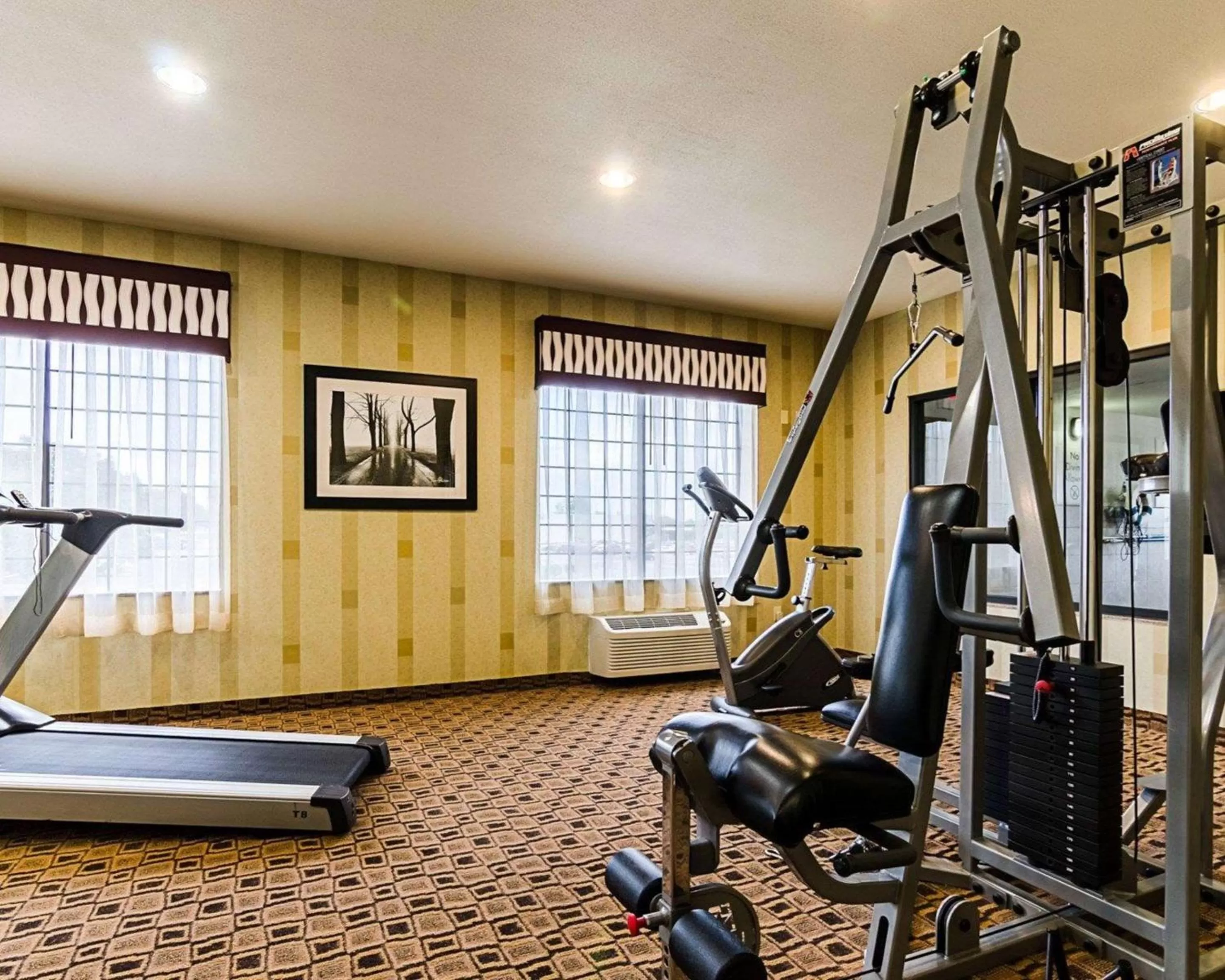 Fitness centre/facilities in Comfort Inn & Suites Lawrence - University Area