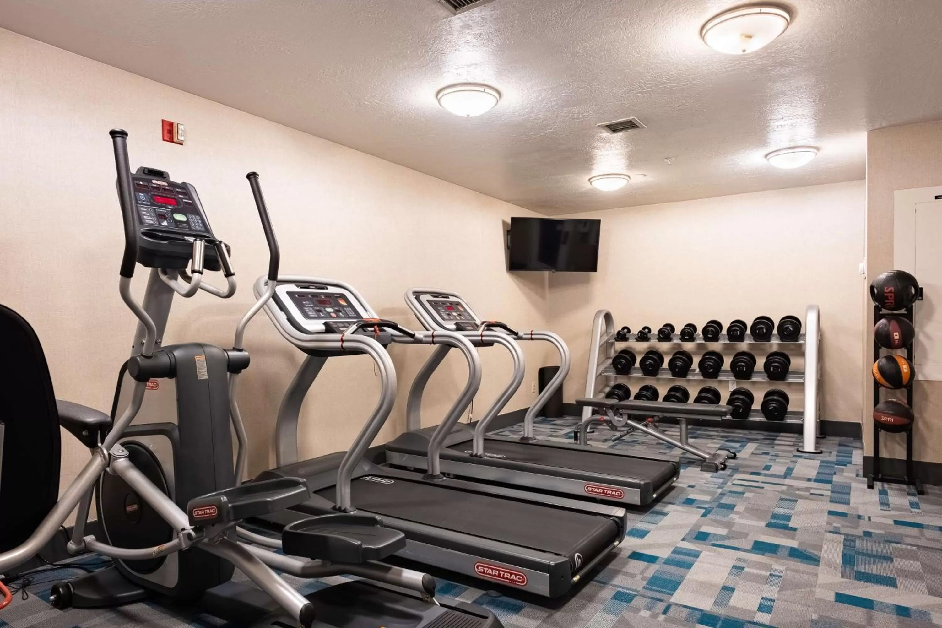 Fitness centre/facilities in Hampton Inn & Suites Salt Lake City Airport