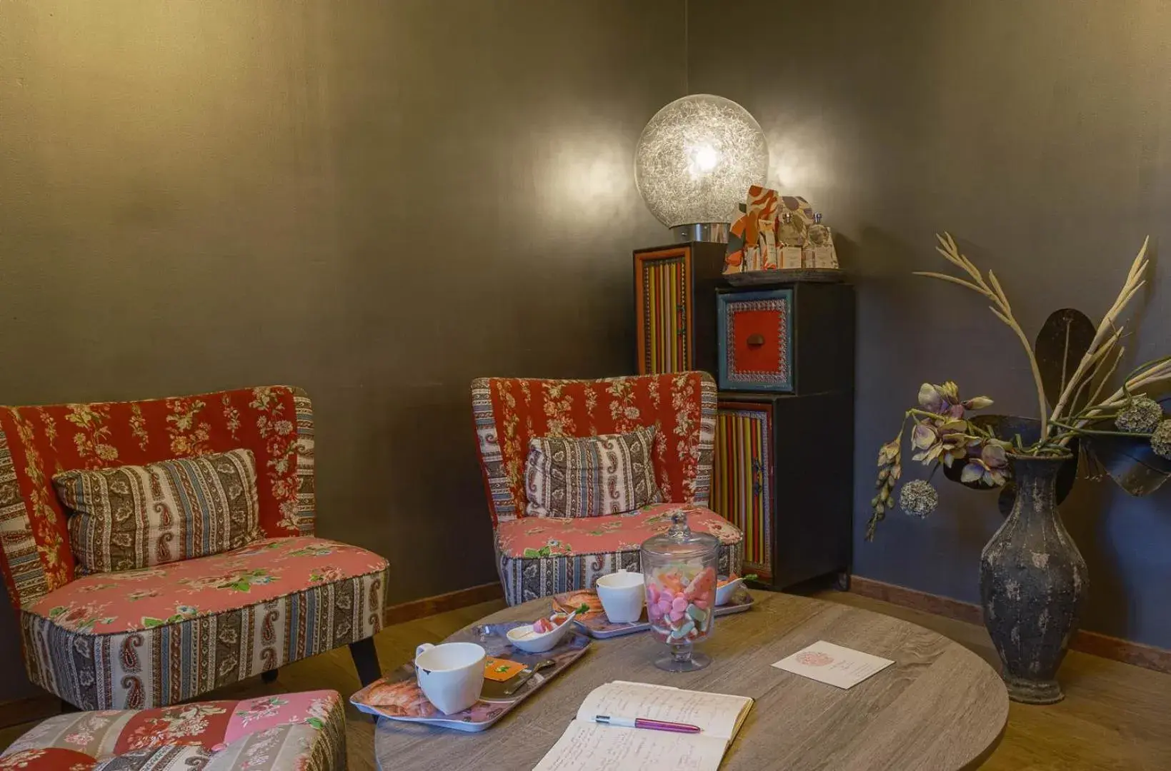 Massage, Seating Area in LE M HOTEL & SPA HONFLEUR