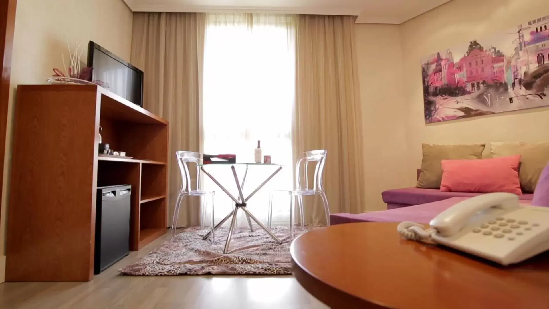 Bedroom, Seating Area in Hotel Puerta de Toledo