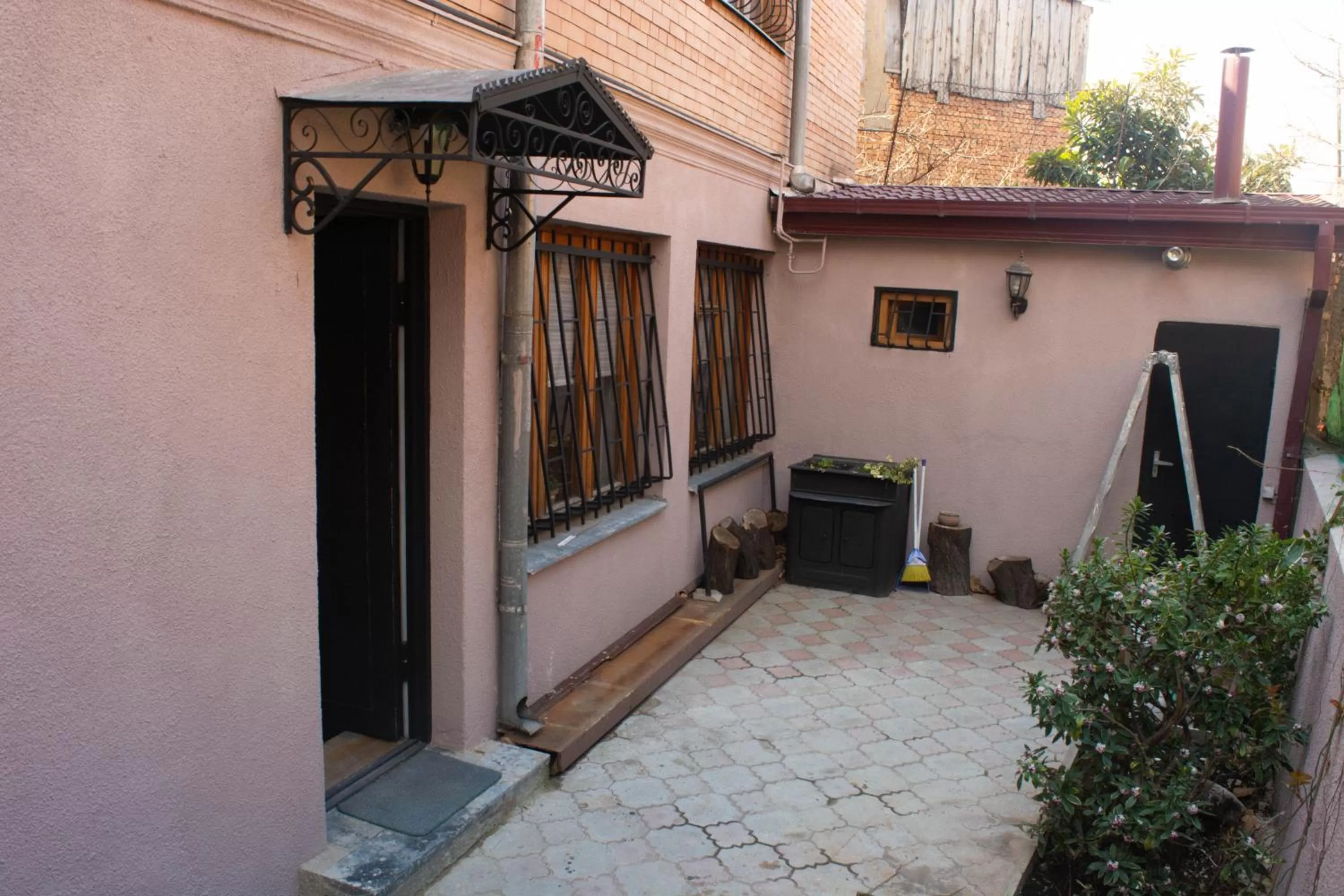 Property building in Sunflower Hotel