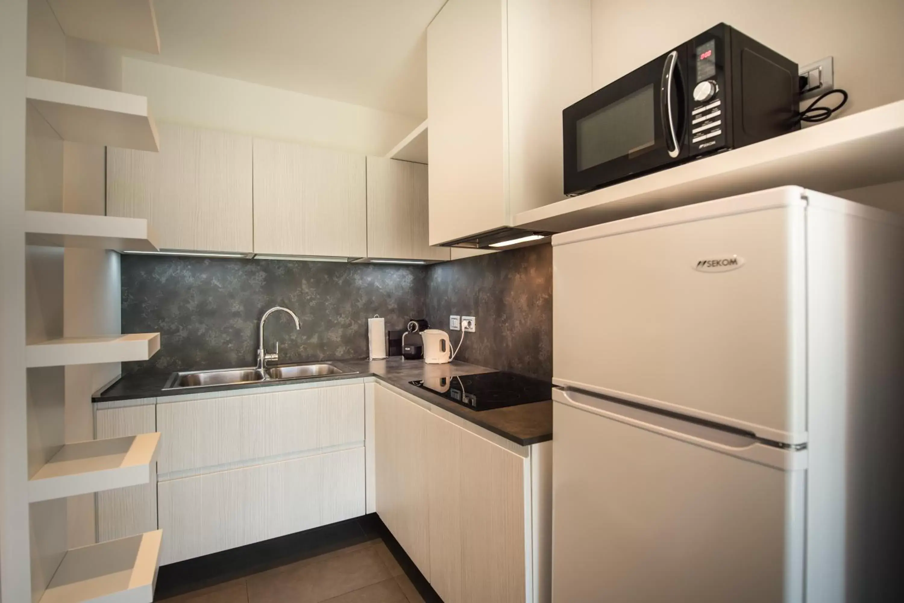 Kitchen or kitchenette, Kitchen/Kitchenette in Residence Centro Vela