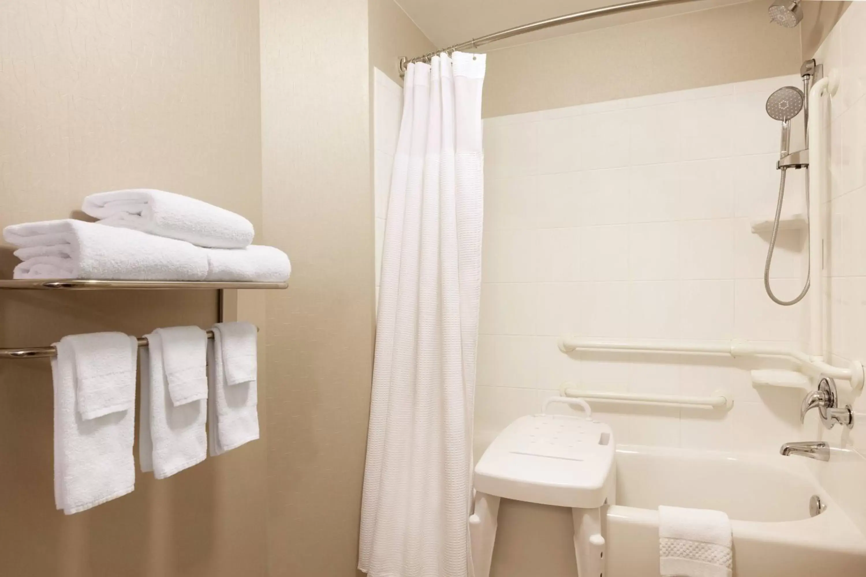 Bathroom in Springhill Suites by Marriott West Palm Beach I-95