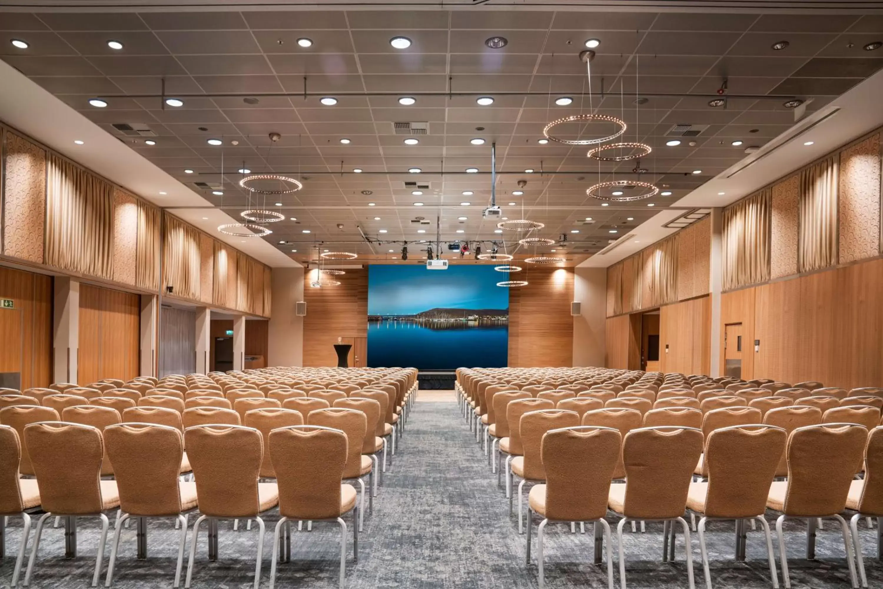 Meeting/conference room in Radisson Blu Hotel Tromsø