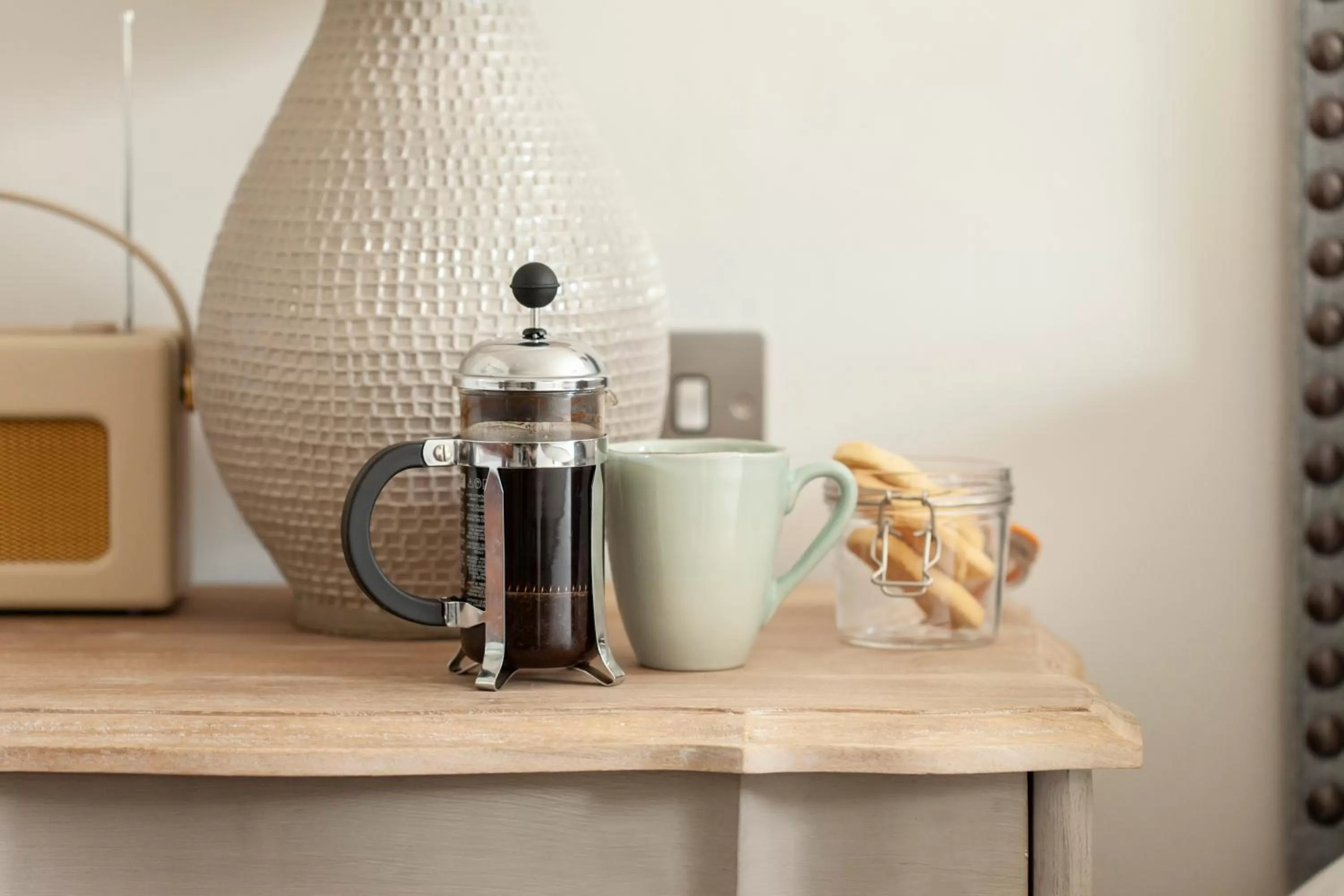 Coffee/tea facilities in The Roseate Edinburgh - Small Luxury Hotels of the World