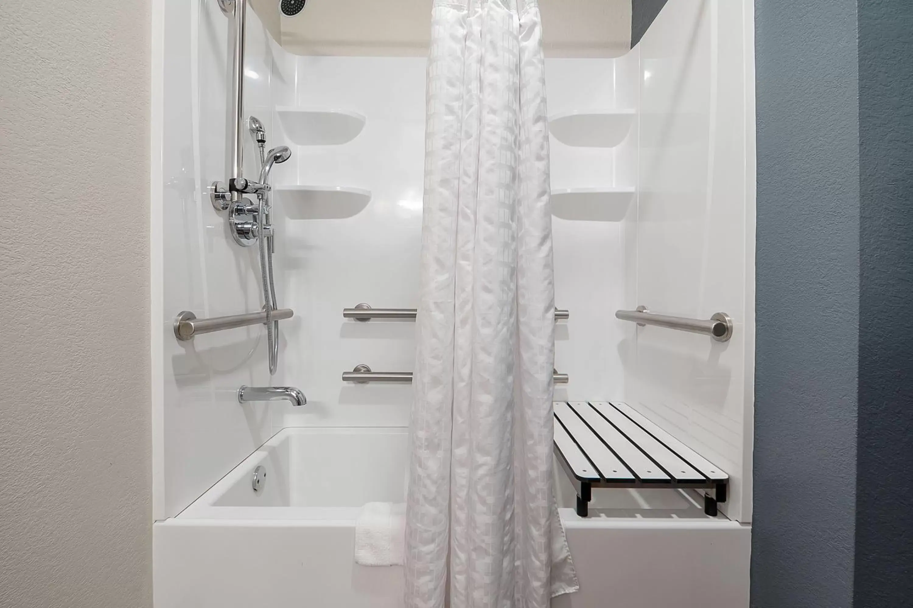 Bathroom in Extended Stay America Suites - Fort Lauderdale - Plantation