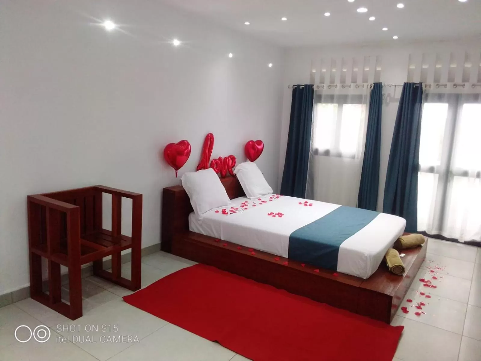 Photo of the whole room, Bed in Le Majestic Toamasina Hotel