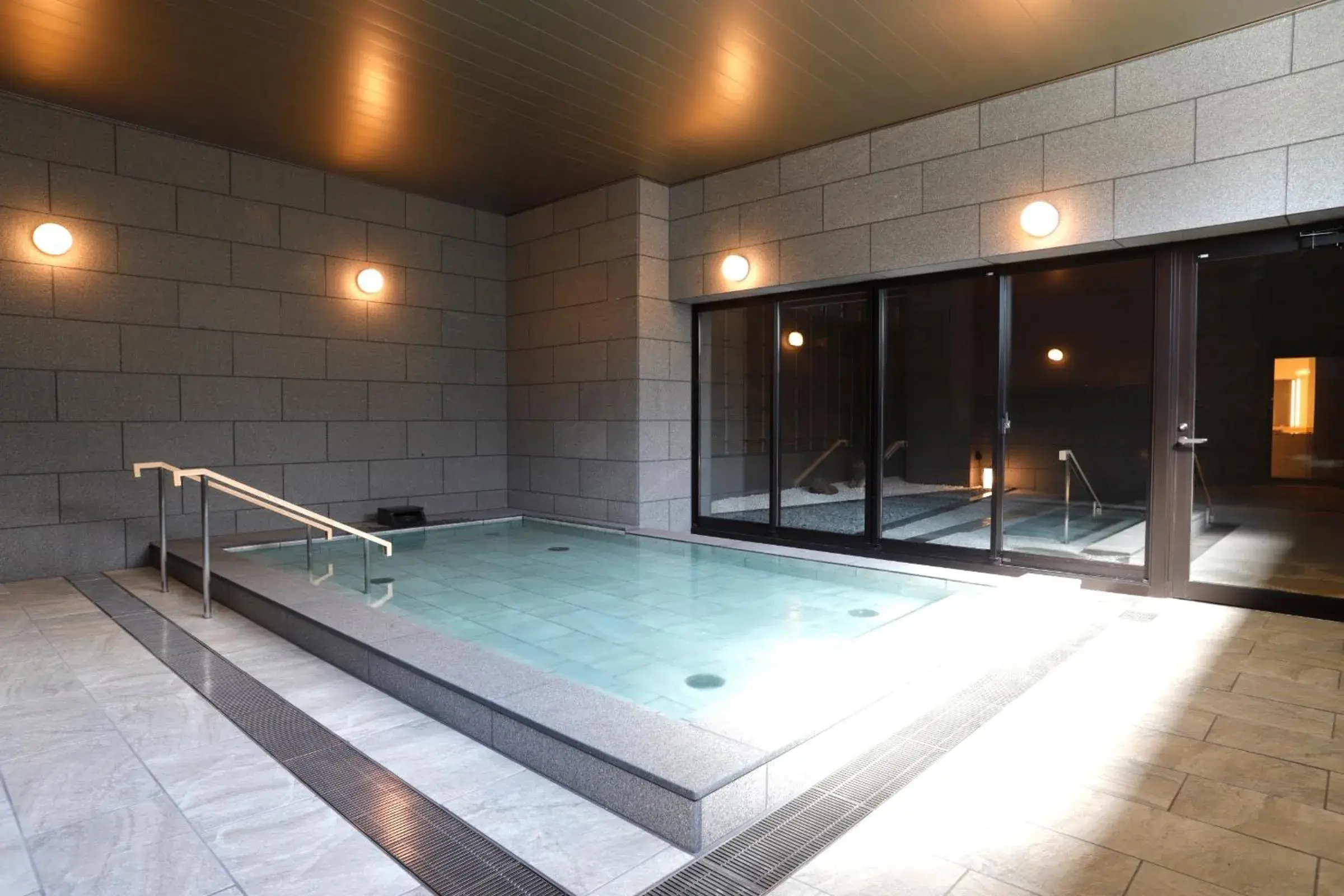 Public Bath, Swimming Pool in Hotel Keihan Kyoto Hachijoguchi