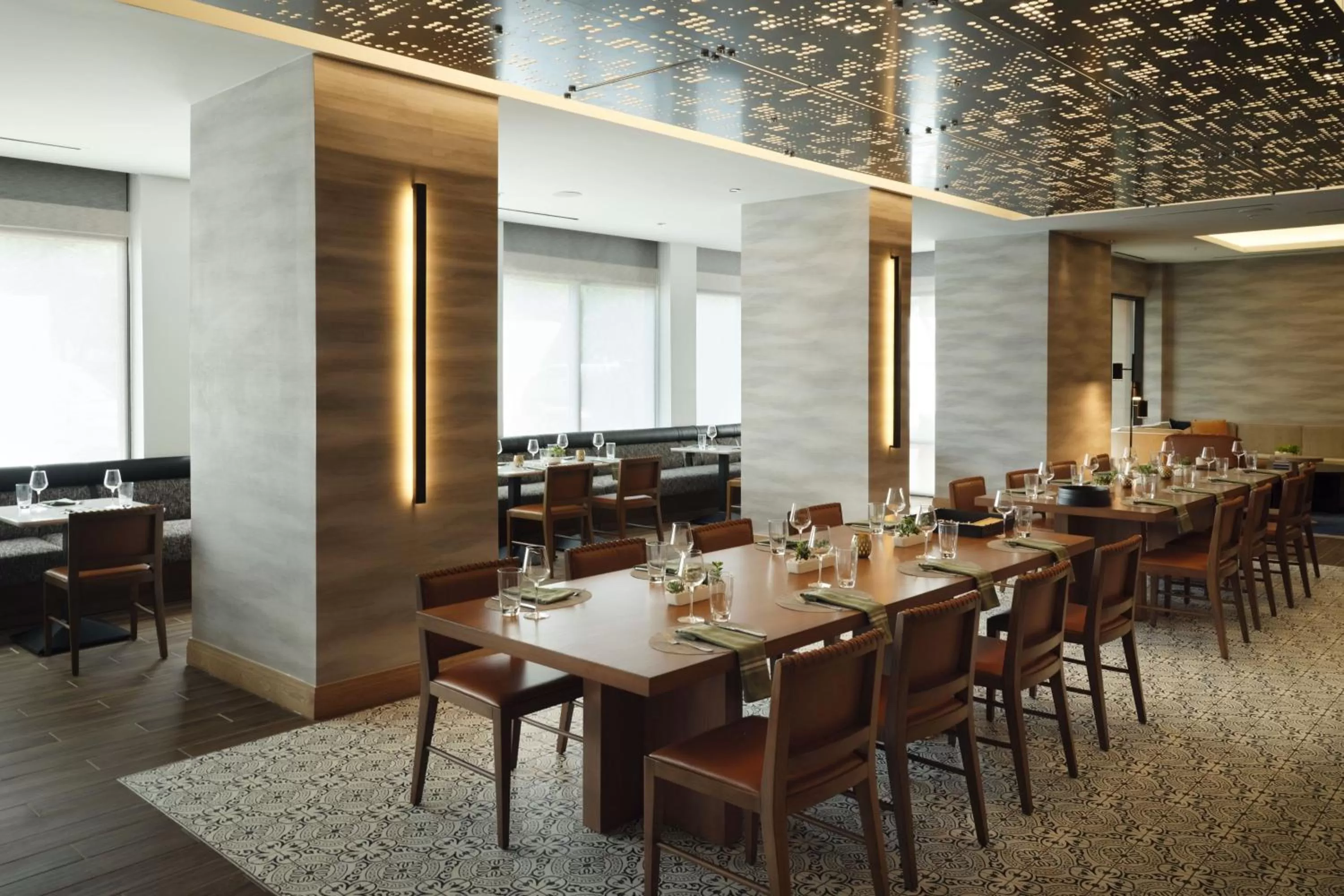 Restaurant/places to eat in Austin Marriott South