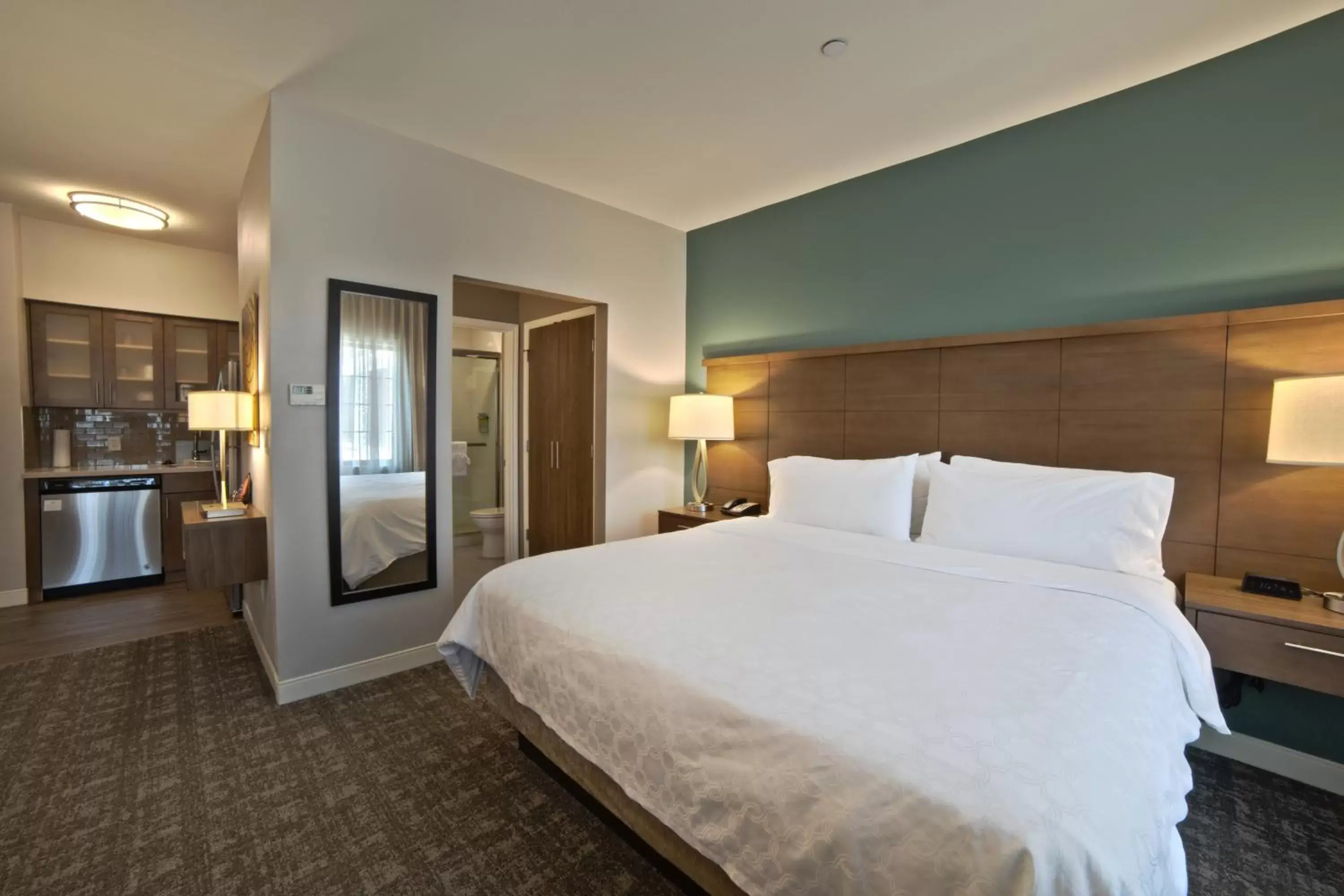 Bedroom, Bed in Staybridge Suites Houston - Humble Beltway 8 E, an IHG Hotel