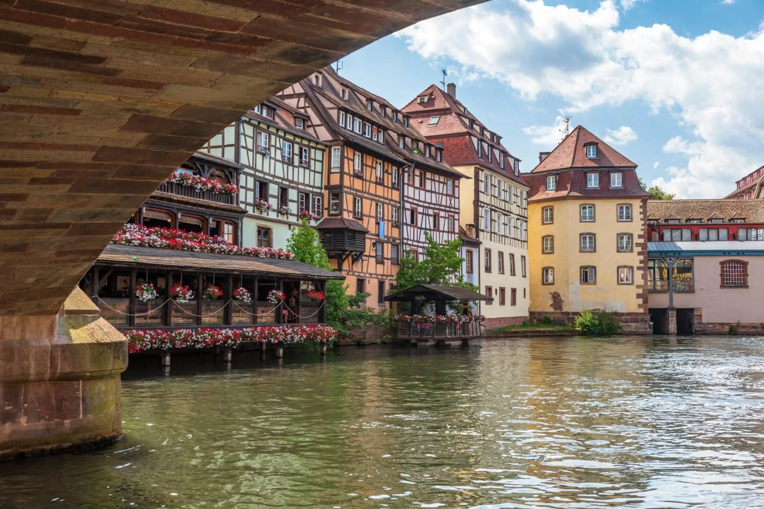 Nearby landmark, Property Building in Cerise Strasbourg