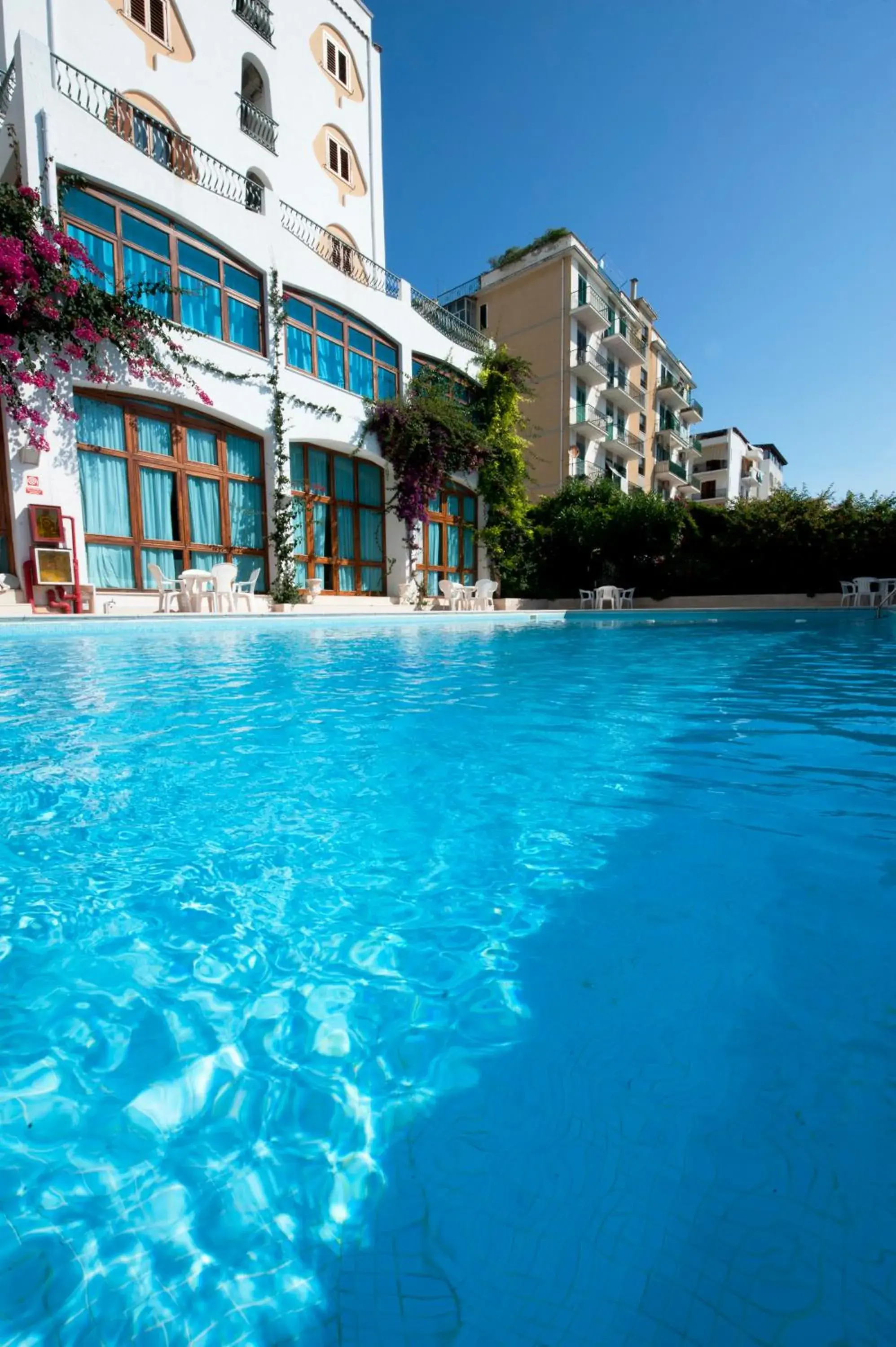 Swimming Pool in Hotel Degli Aranci