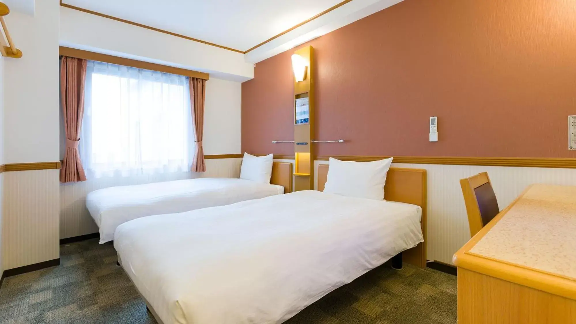 Bedroom, Bed in Toyoko Inn Hakata-eki Bus Terminal Mae Bedroom, Bed in Toyoko Inn Hakata-eki Bus Terminal Mae