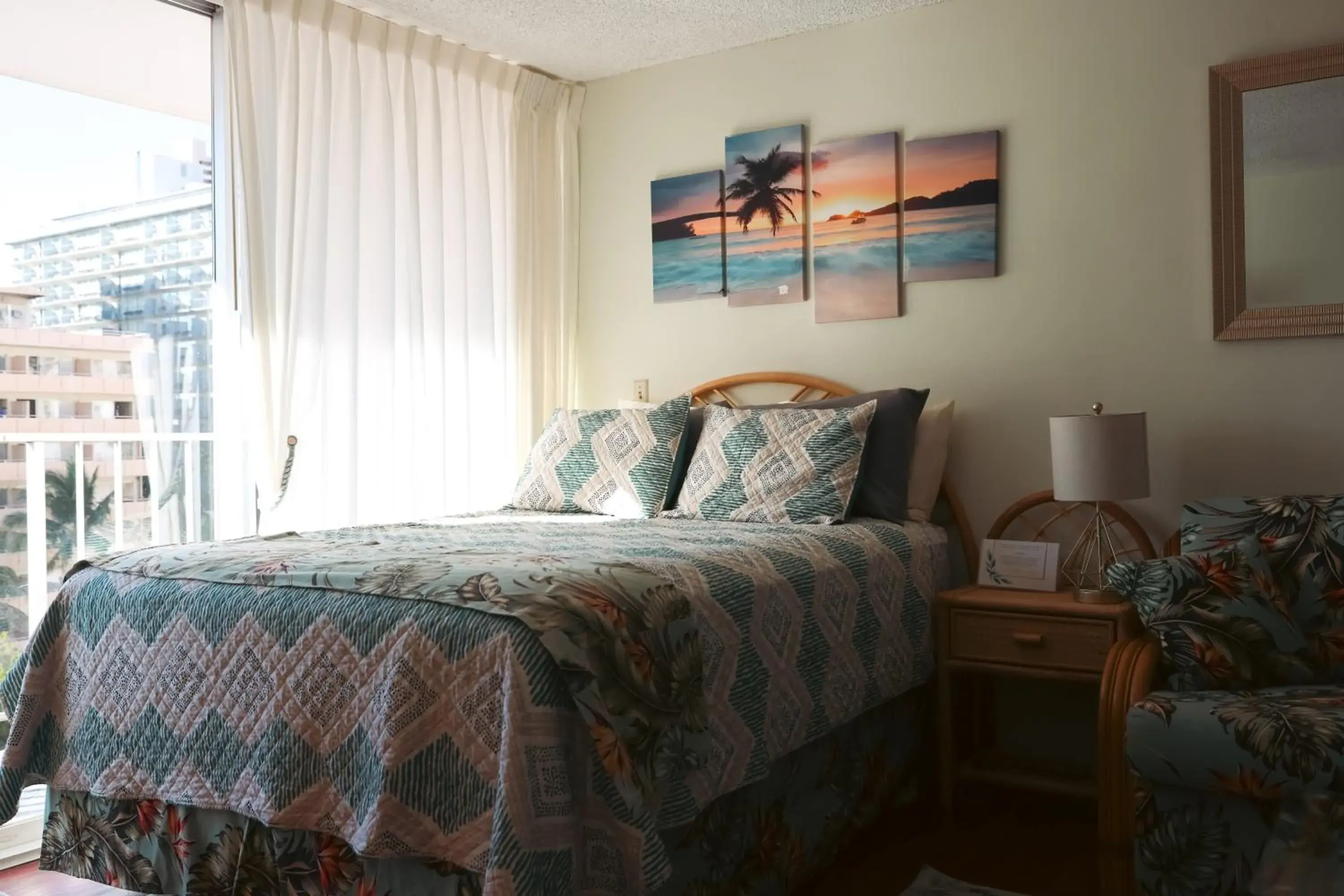 Bed in Tropical Studios at Marine Surf Waikiki - FREE PARKING - BEST LOCATION - FULL KITCHEN - SWIMMING POOL