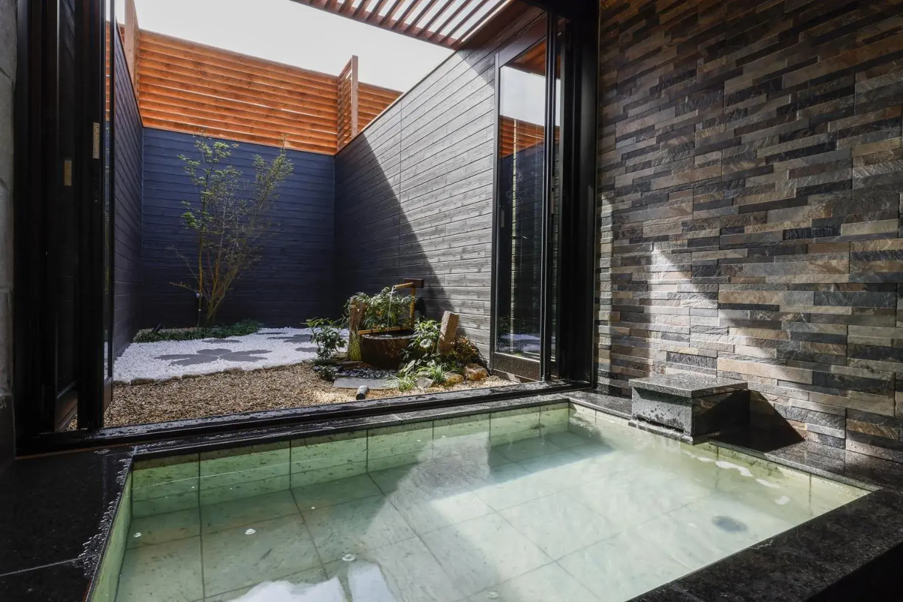 Kansai Airport Spa Hotel Garden Palace Kansai Airport Spa Hotel Garden Palace