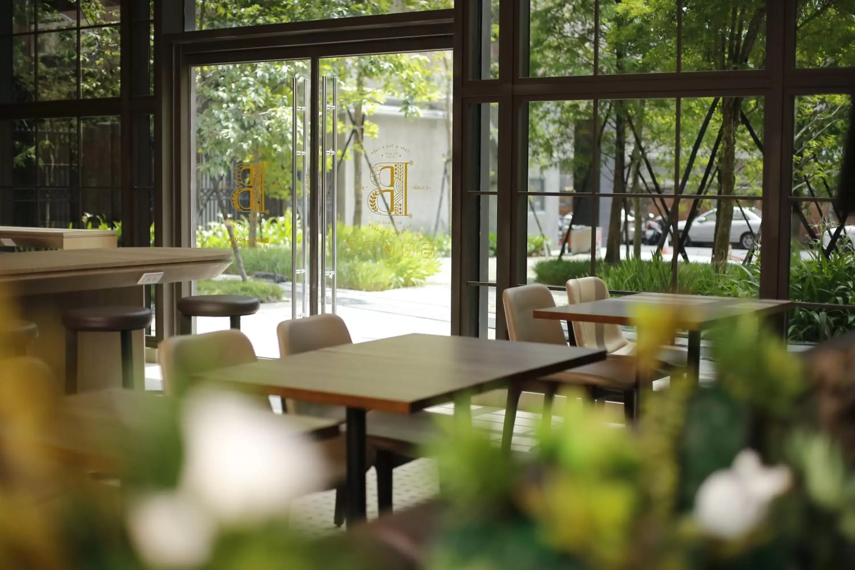 Restaurant/places to eat in Kloud Hotel Restaurant/places to eat in Kloud Hotel