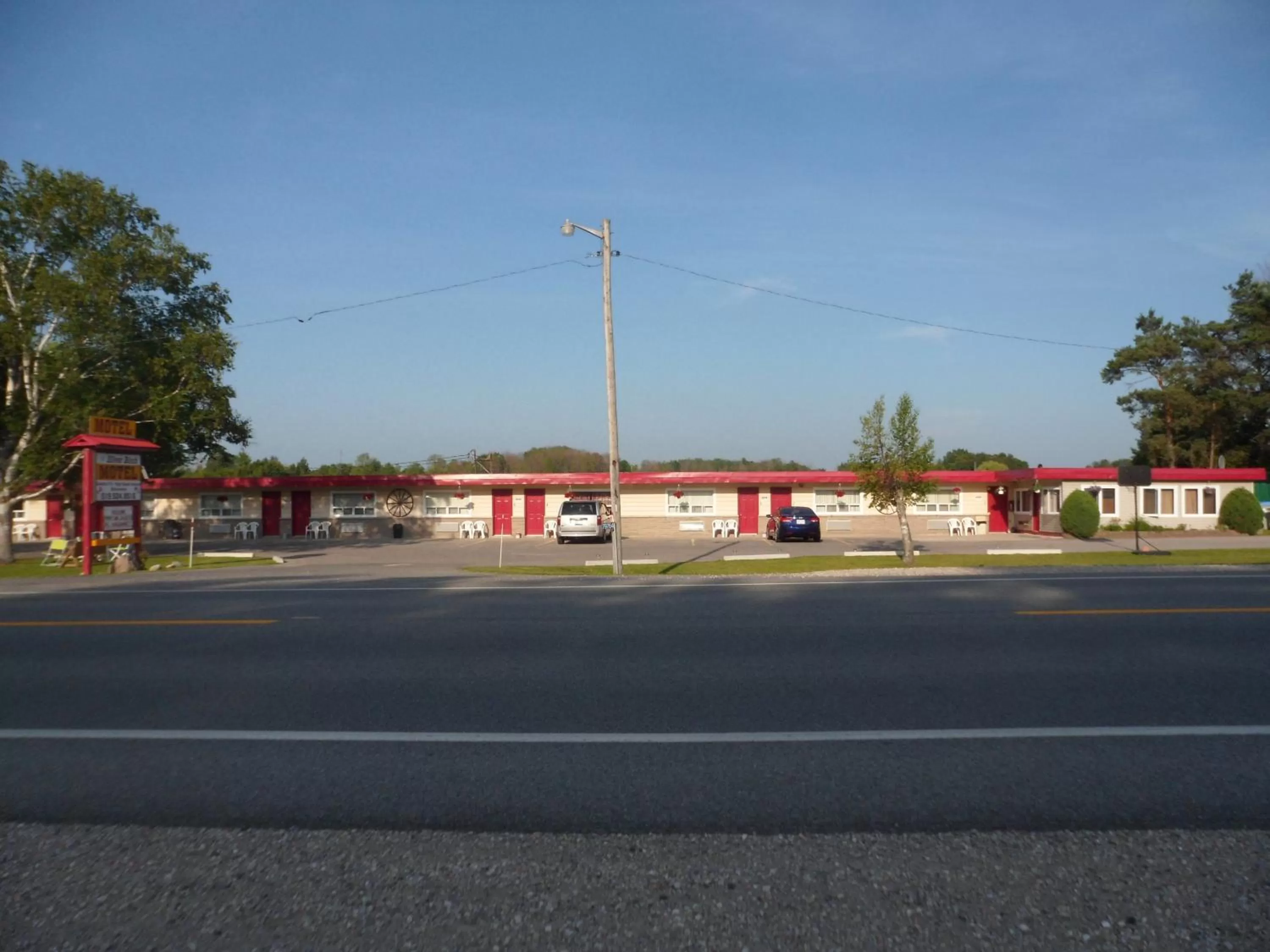 Property building in The Silver Birch Motel