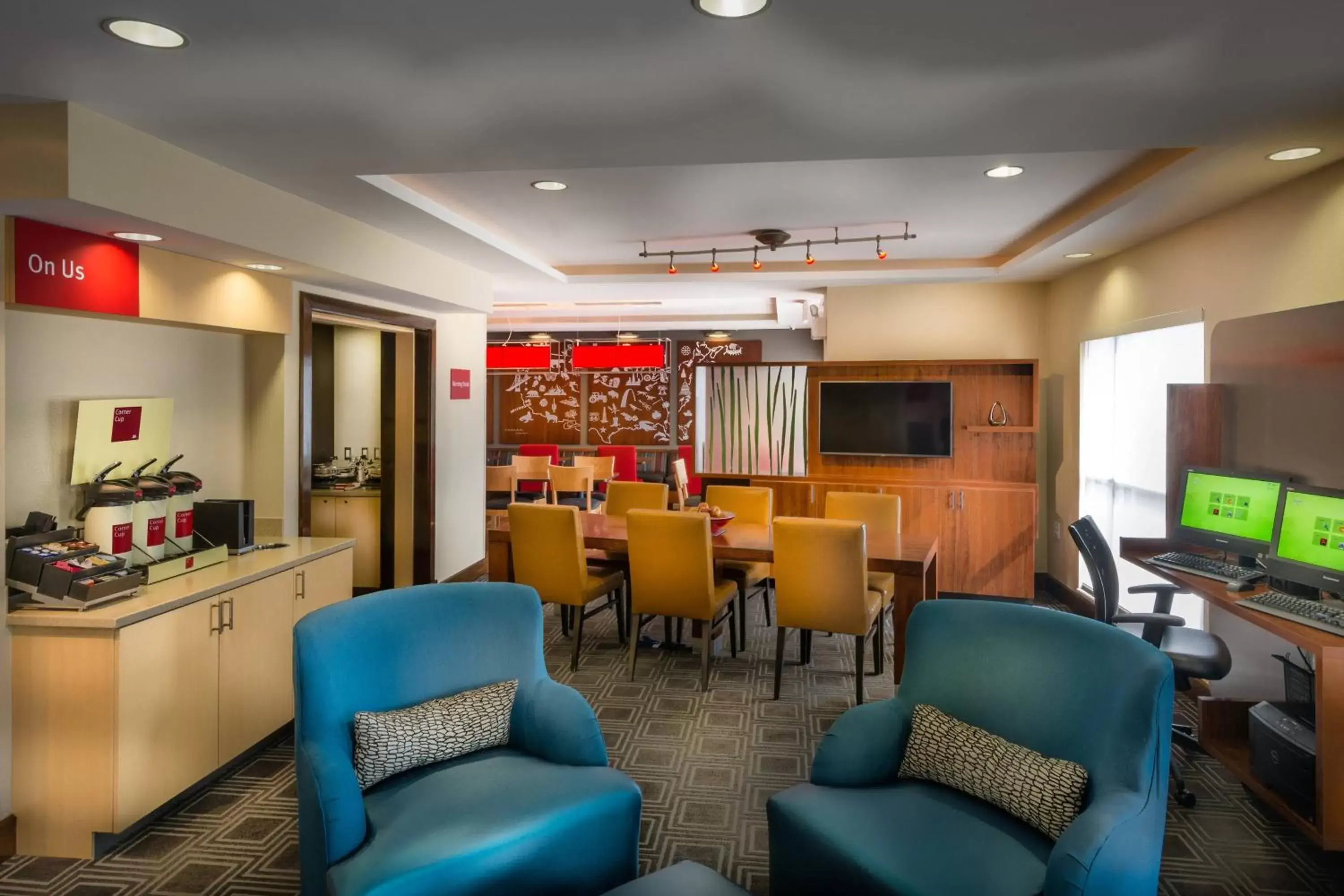 Lobby or reception, Restaurant/Places to Eat in TownePlace Suites by Marriott Goldsboro