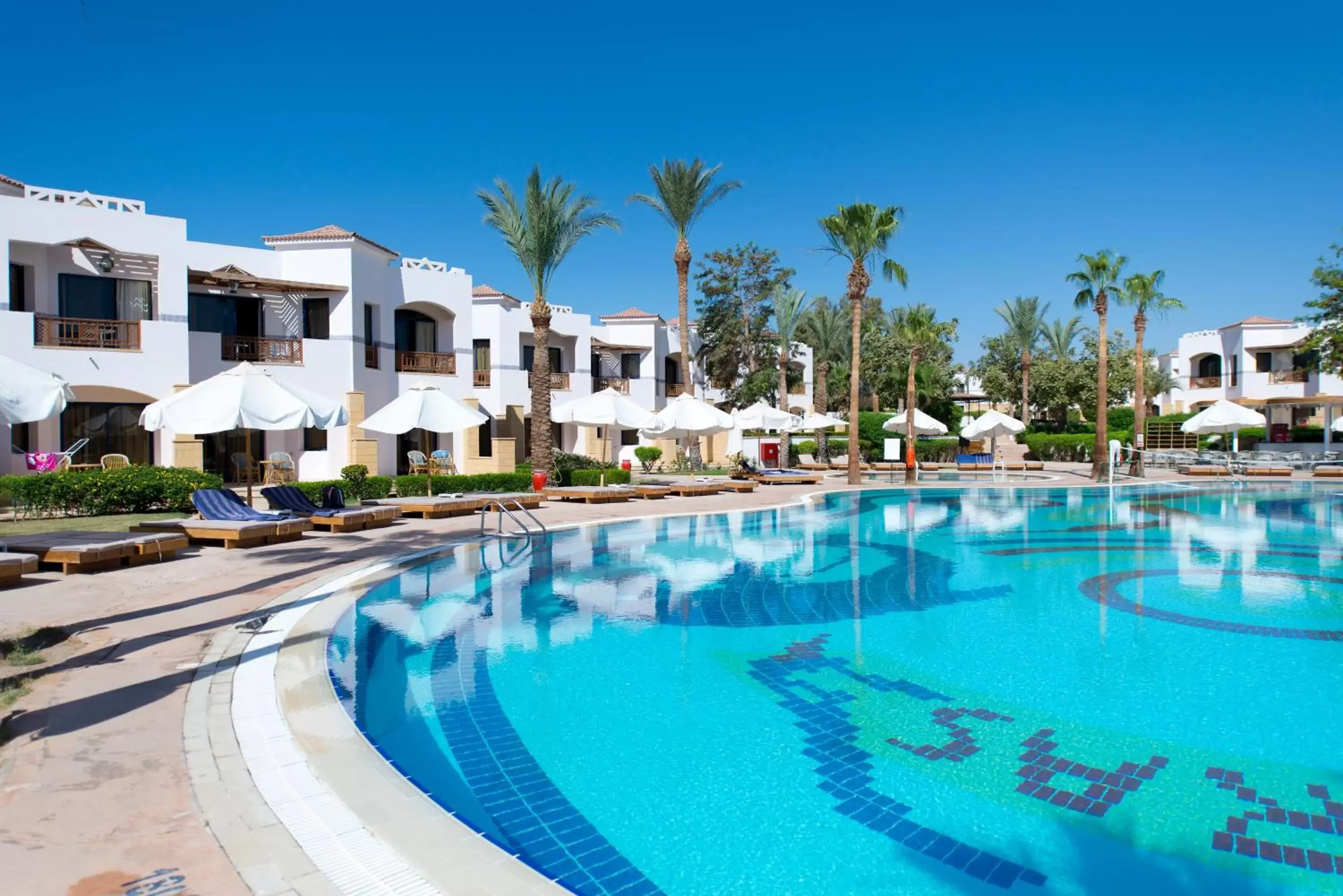 Swimming Pool in Amphoras Beach