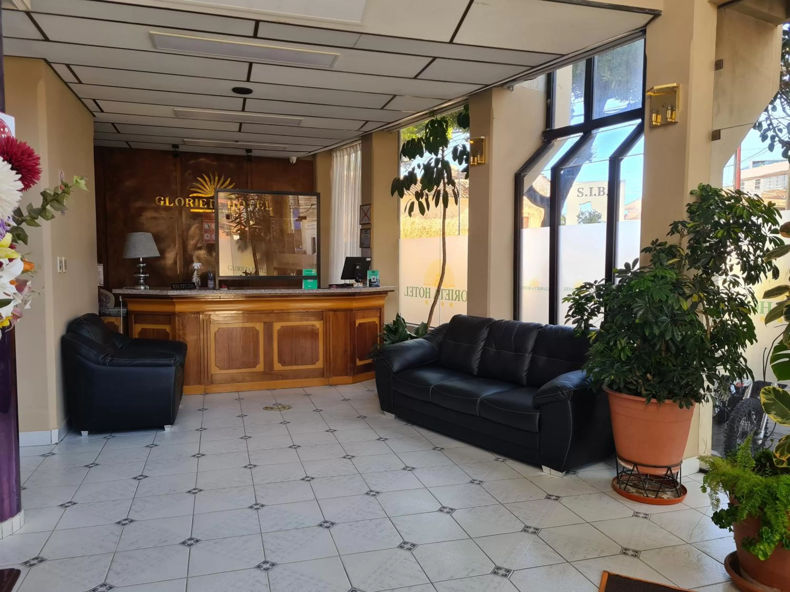 Lobby/Reception in Glorieta Hotel