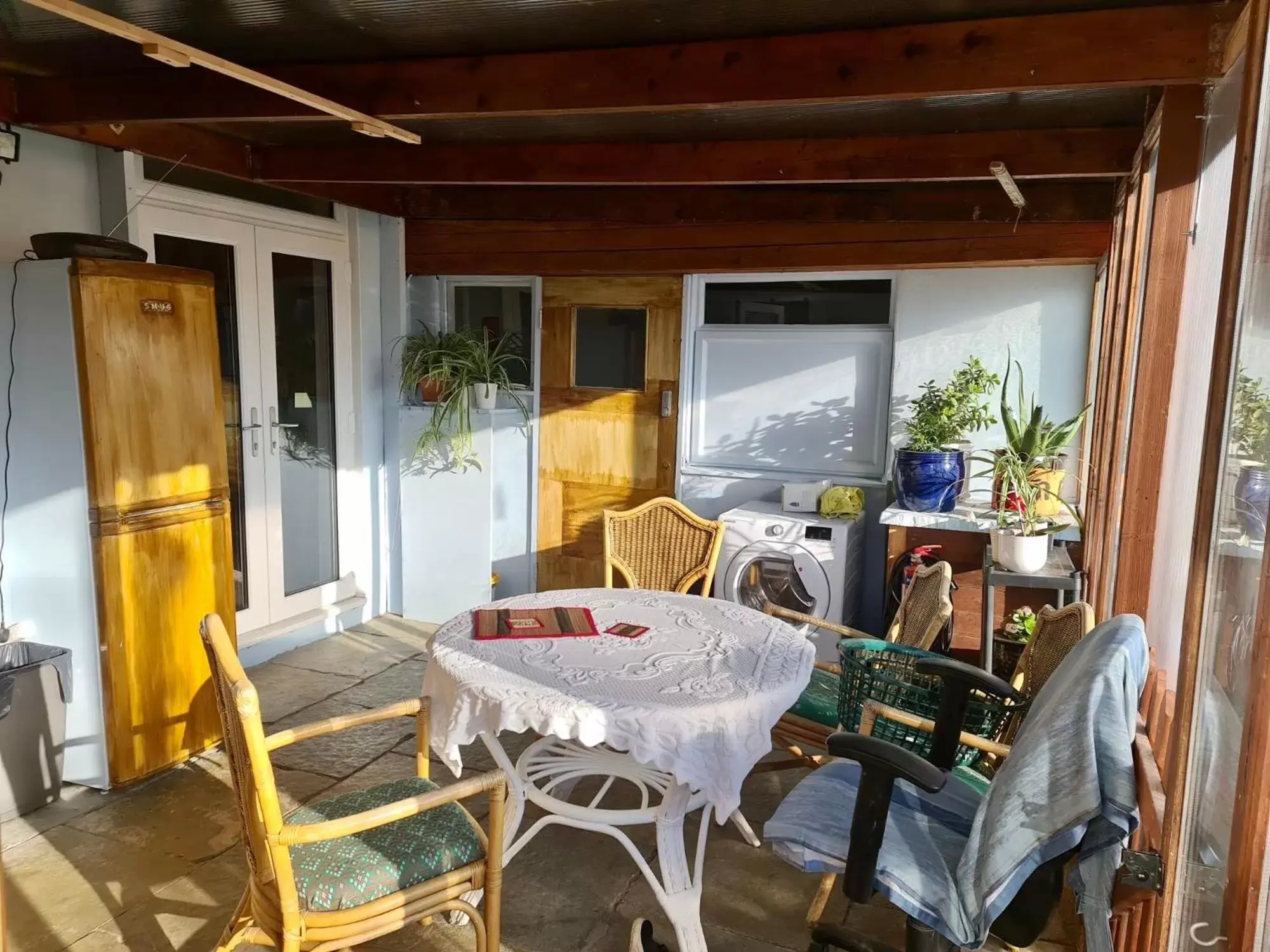 Patio, Dining Area in East of Ipswich Bed & Breakfast