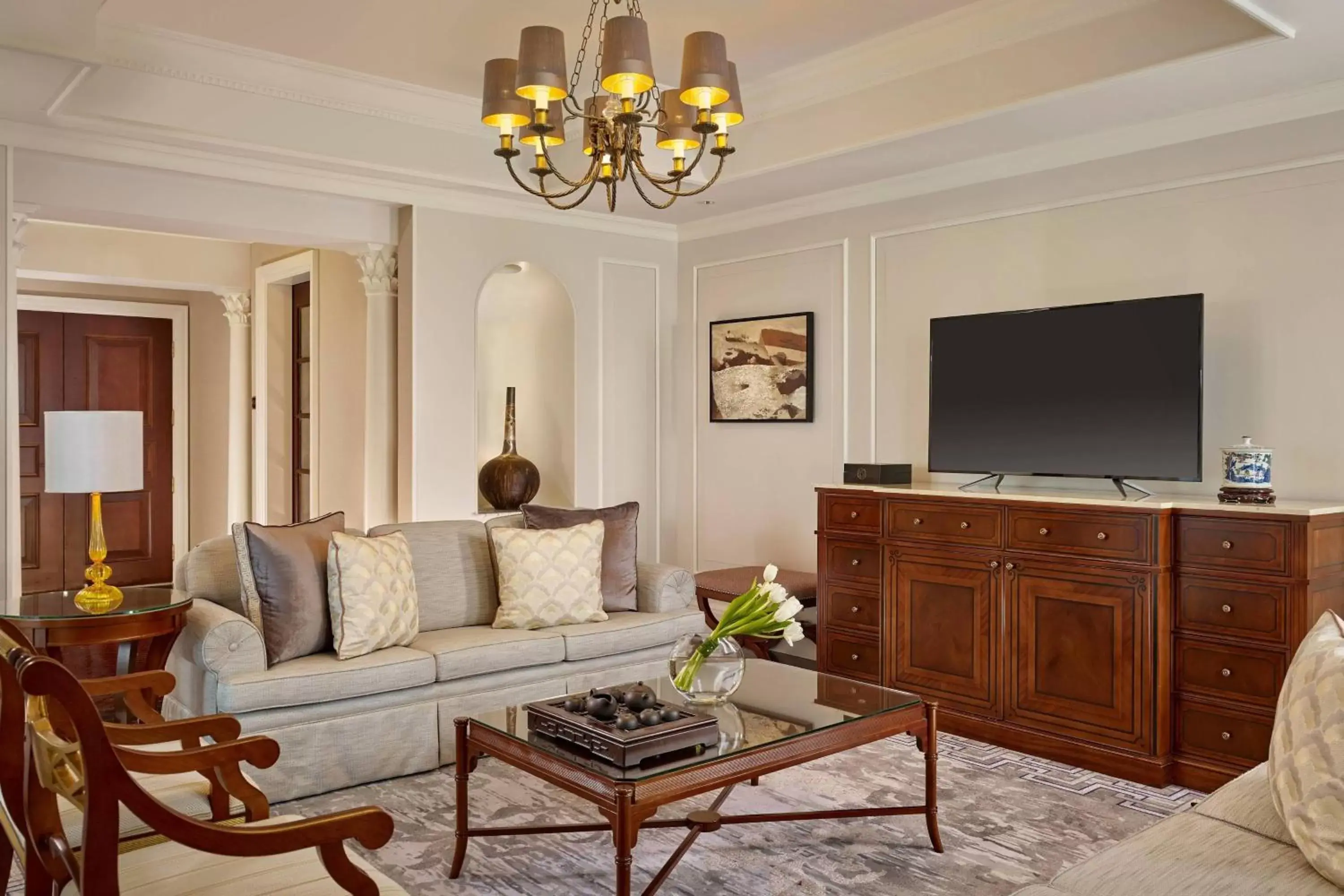 Living room, Seating Area in The Ritz-Carlton, Guangzhou