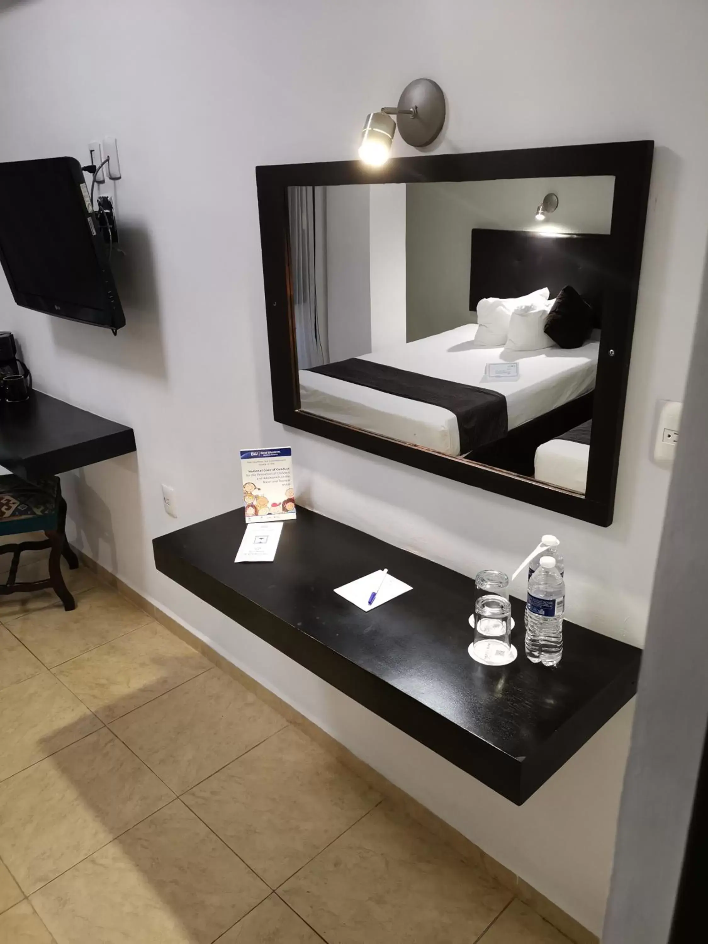 Photo of the whole room, Bathroom in Hotel Maya Yucatan
