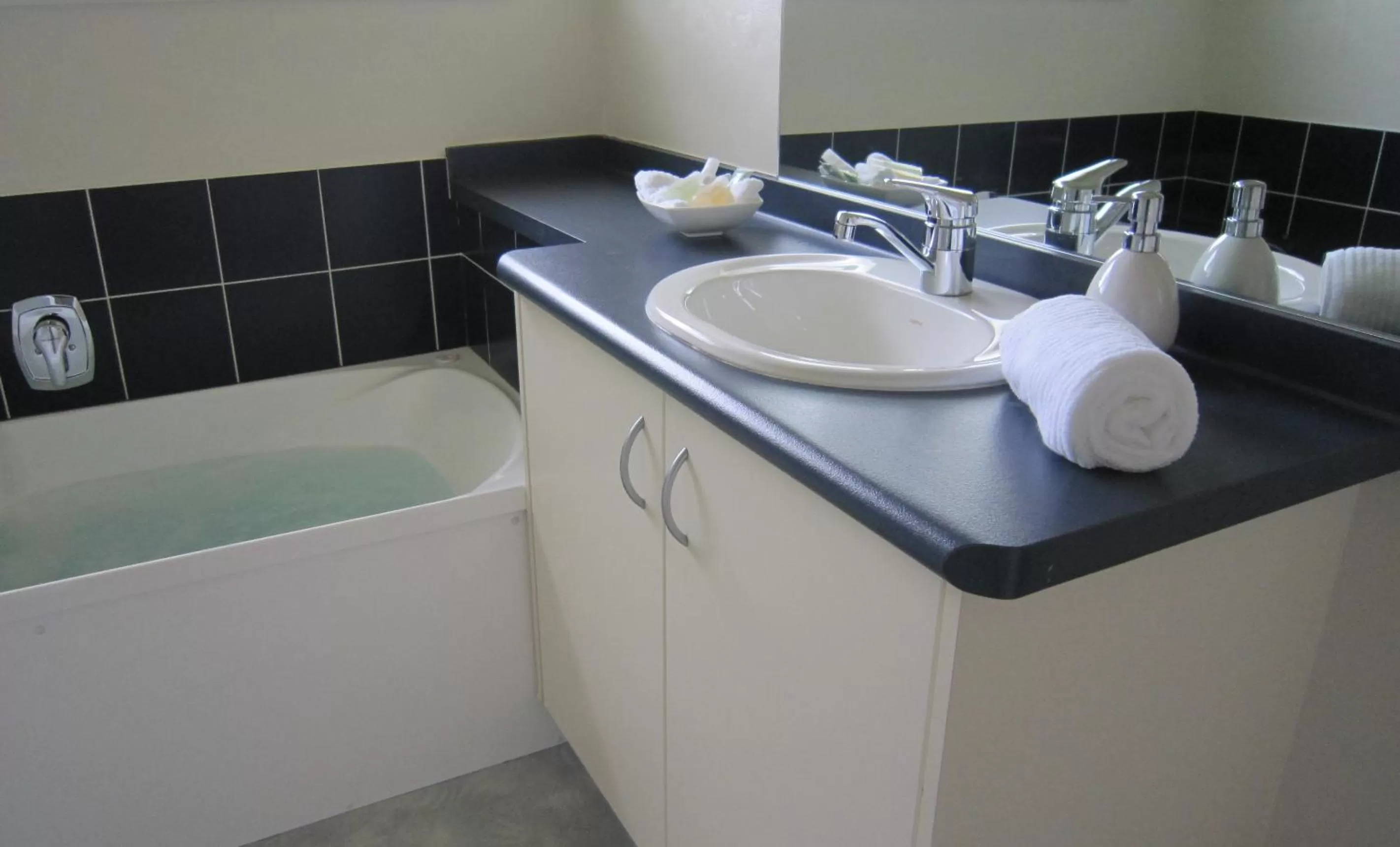 Harringtons Motor Lodge