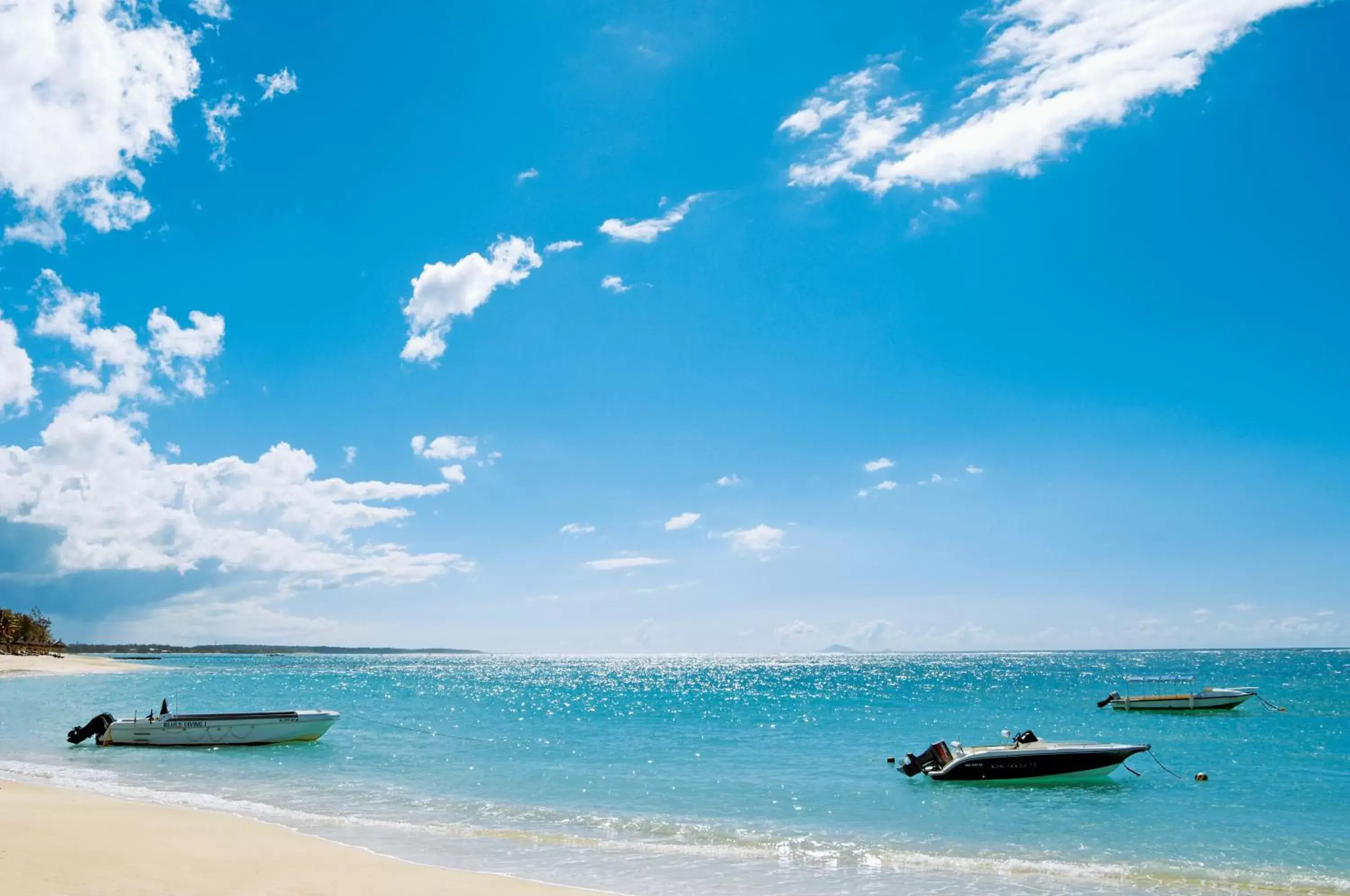 Beach in Constance Belle Mare Plage