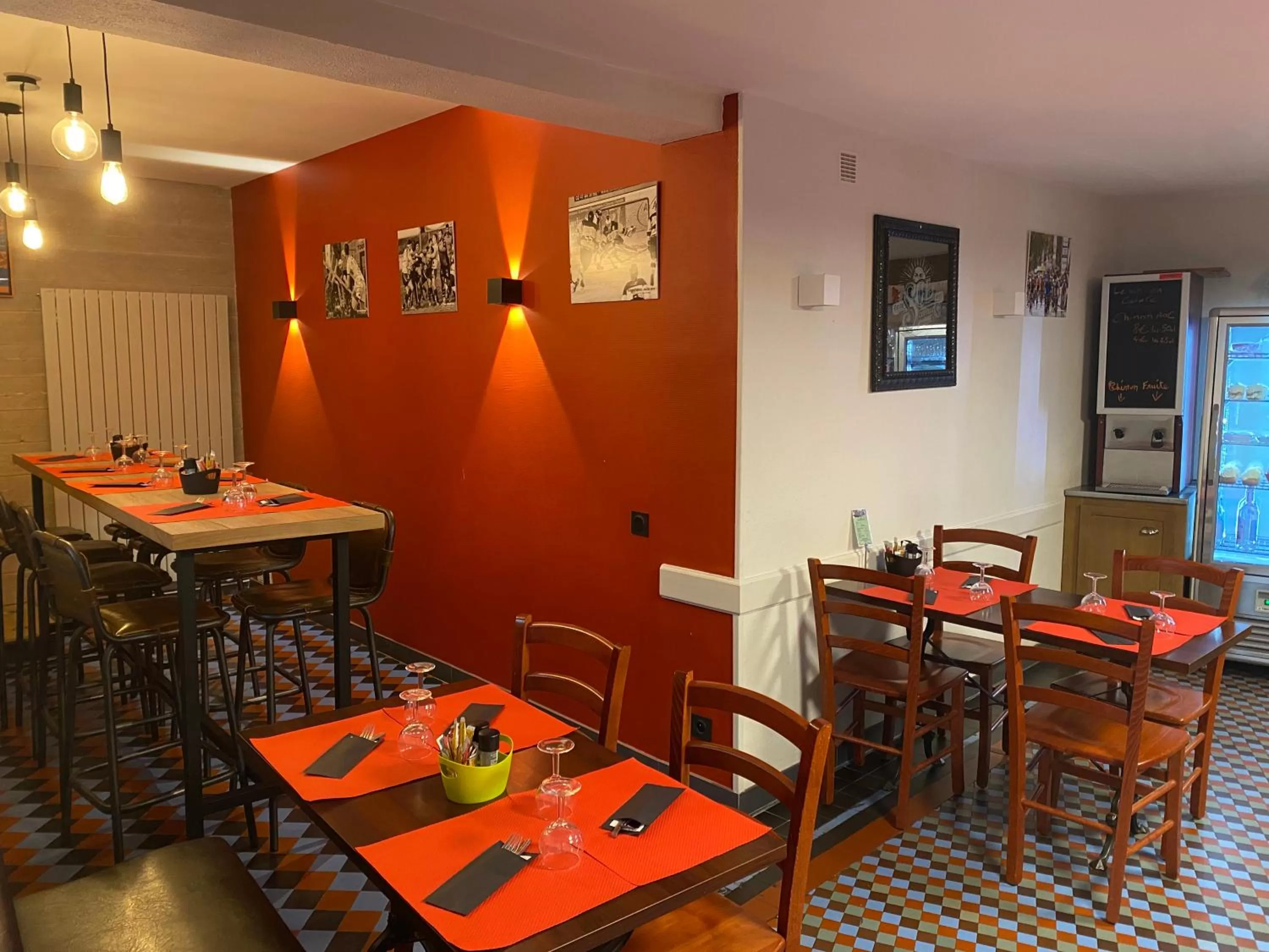 Restaurant/places to eat in Hotel le Faisan