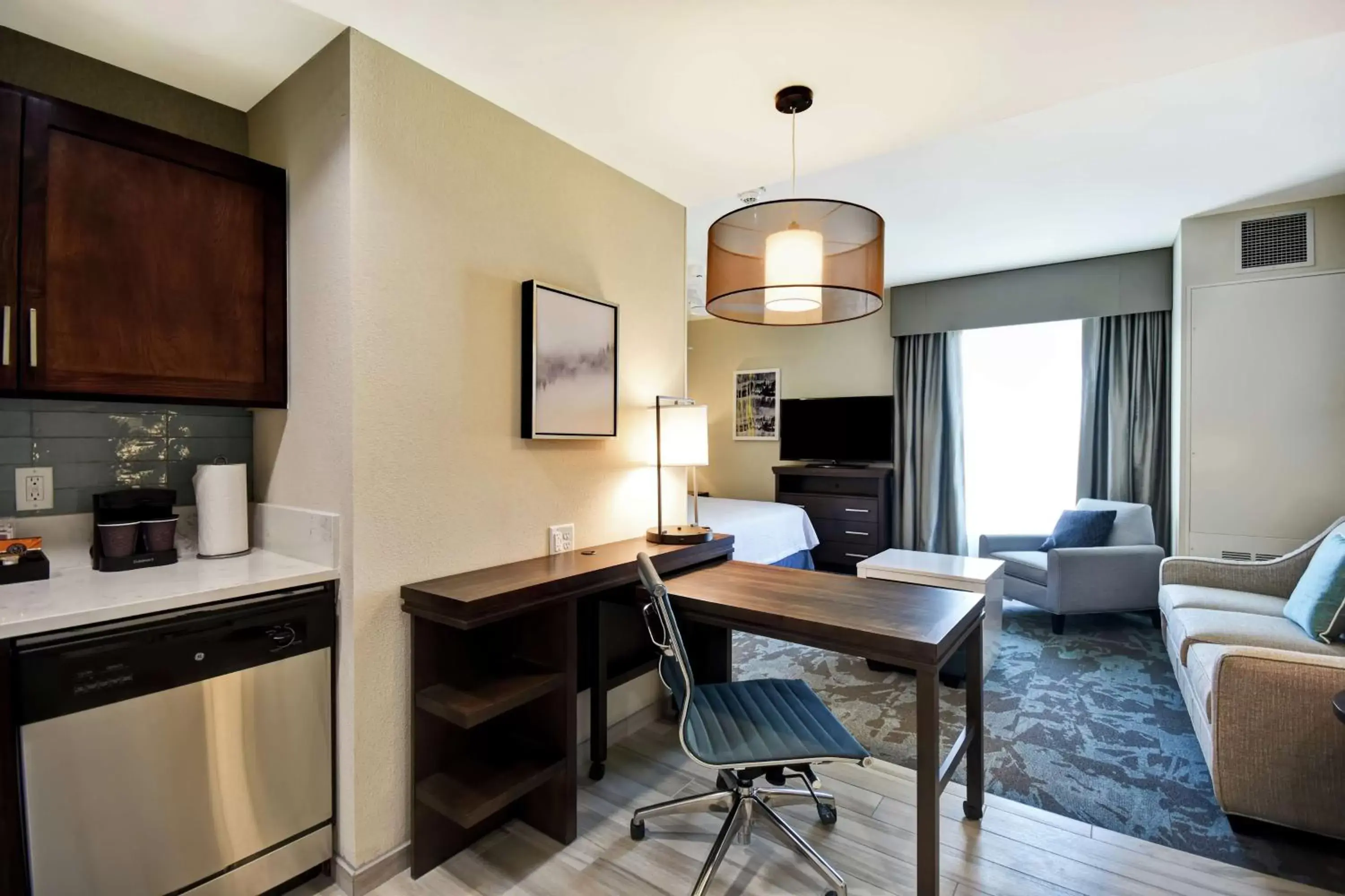 Bedroom in Homewood Suites By Hilton Salt Lake City Airport