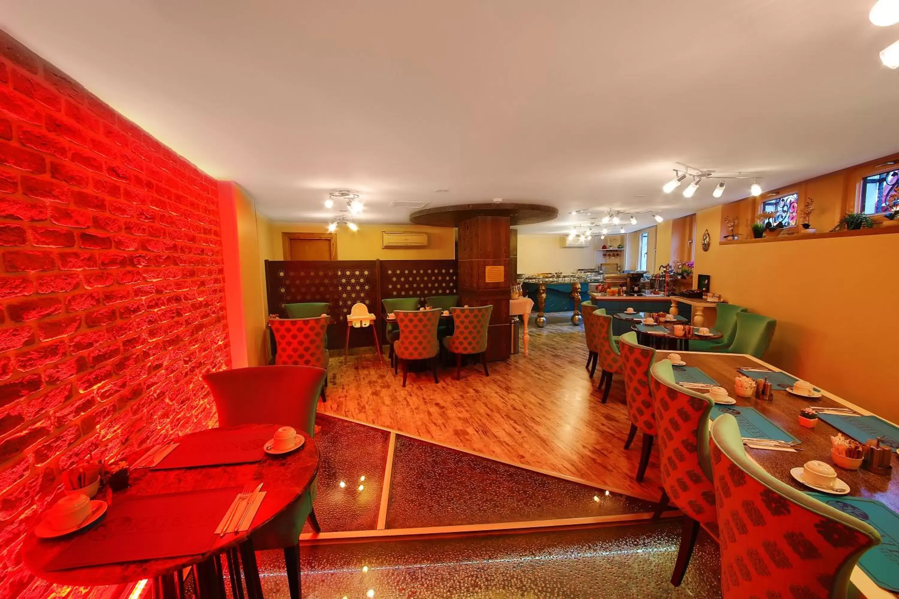 Buffet breakfast, Restaurant/Places to Eat in Katelya Hotel