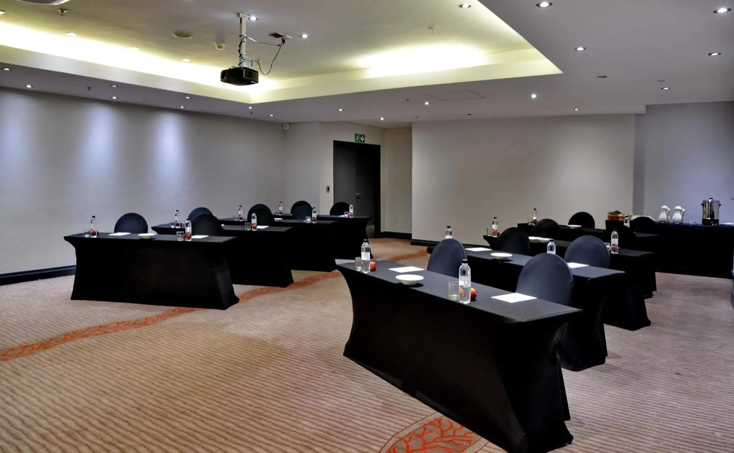 Meeting/conference room in Fountains Hotel Cape Town